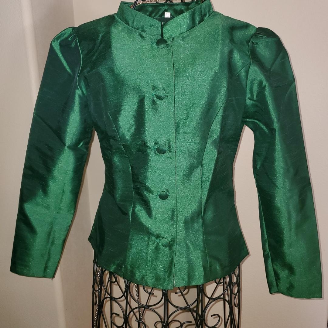 Thai Traditional Blouse Lao silk Elegant for Women size 32″ with Button