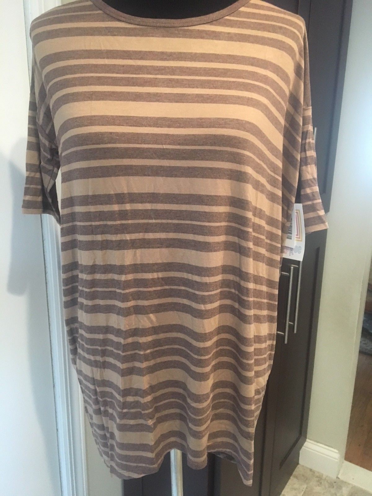 BNWT LULAROE XXS IRMA TOP BROWN TAN STRIPED SHIRT 1.0