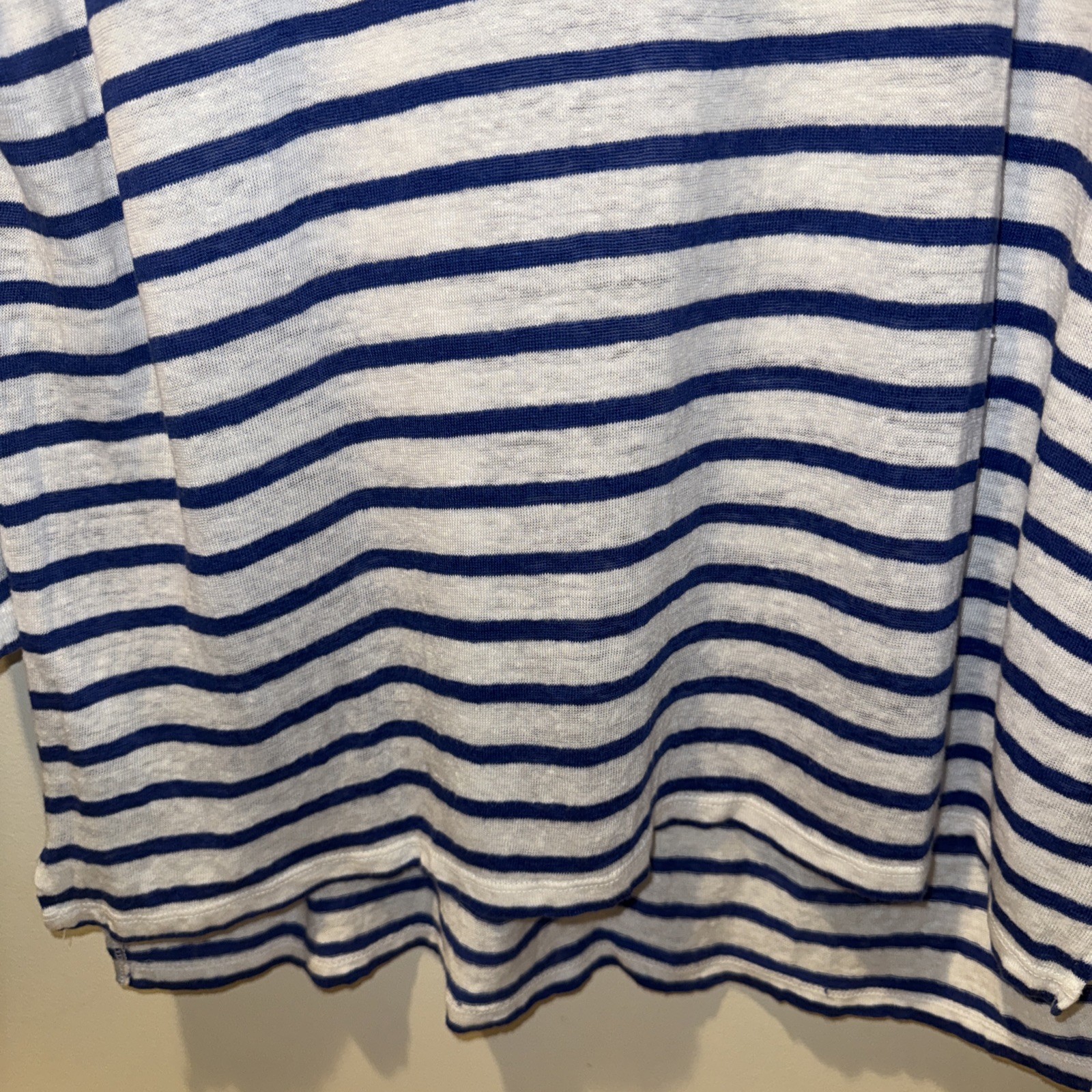 Talbots Woman Top Linen Pullover Tee Size Large Blue White Striped Relaxed Fit