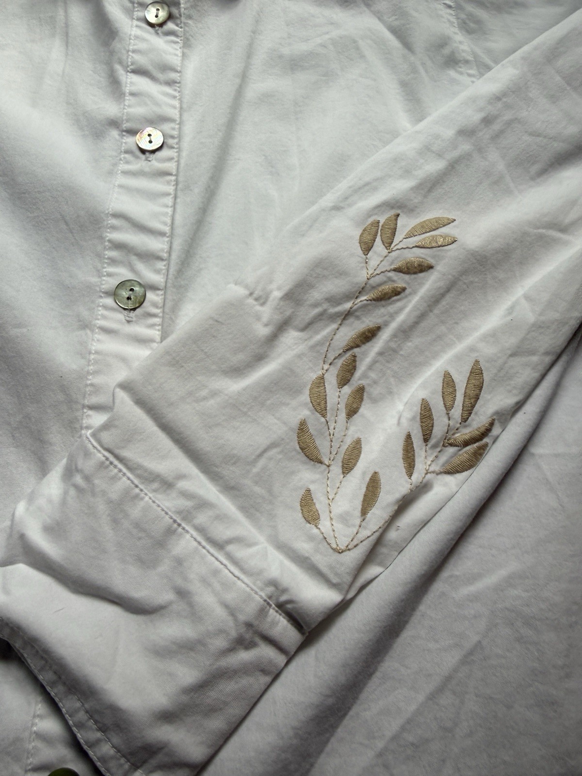 Sigrid Olsen Signature White Button Down Shirt 10 Tan Embroidery Western Boho