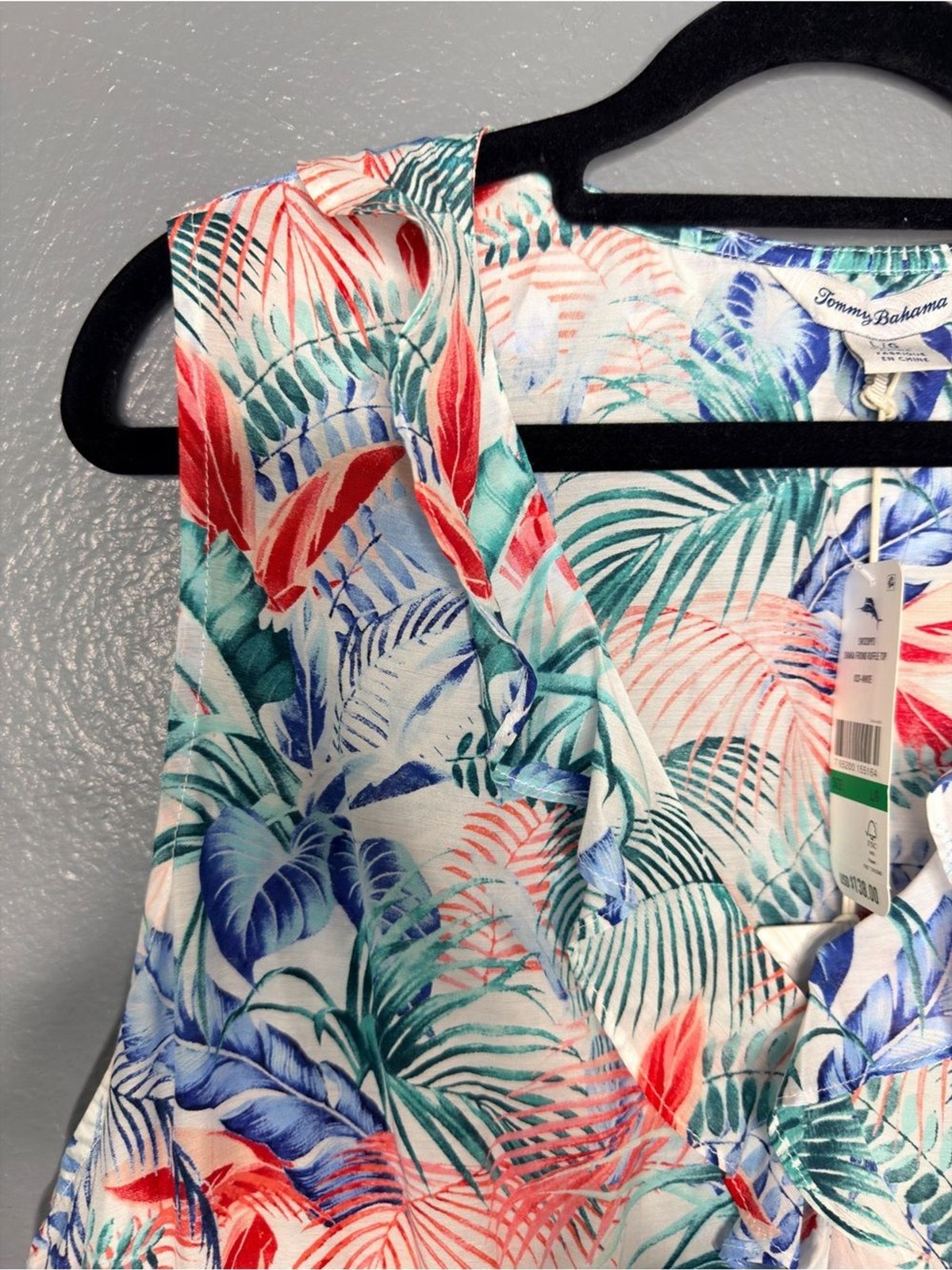 NWT Tommy Bahama Silk blend Tropical Vacation Resort Leaf Ruffle Top Large