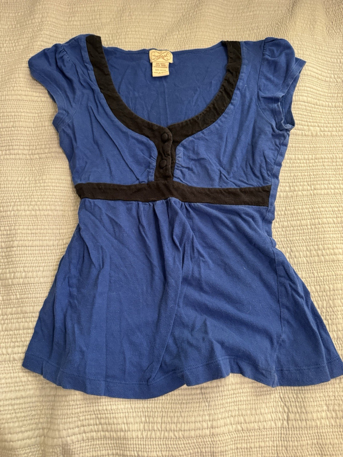 Eyelash Couture Women’s Blue Black Knit V-Neck Cap Sleeve Button Top S