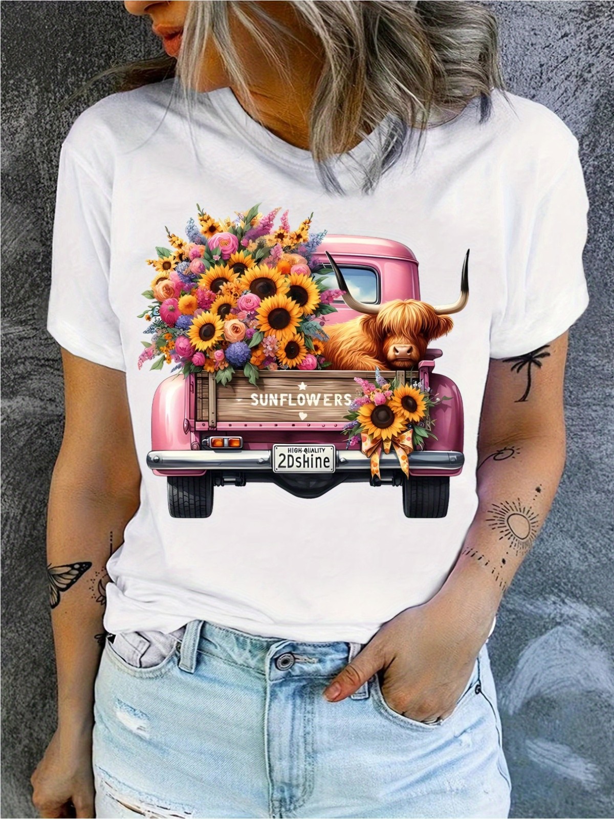 Women’s Highland Cow Sunflower Truck Graphic T-Shirt Funny Farm Casual Tee
