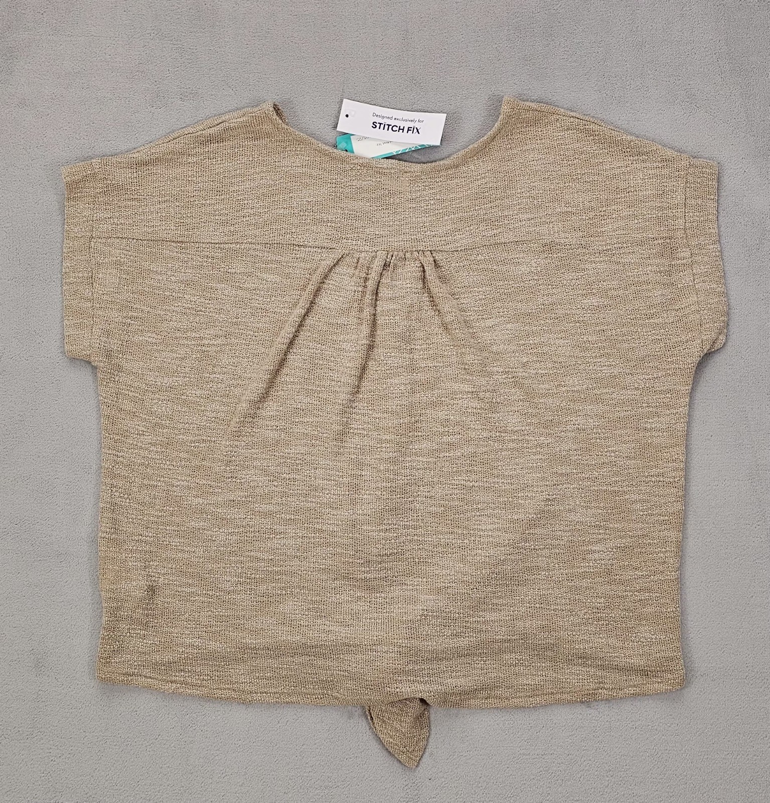 Kaileigh Women’s Beige Tie Front Knit Top Size M Short Sleeve Button Front NWT