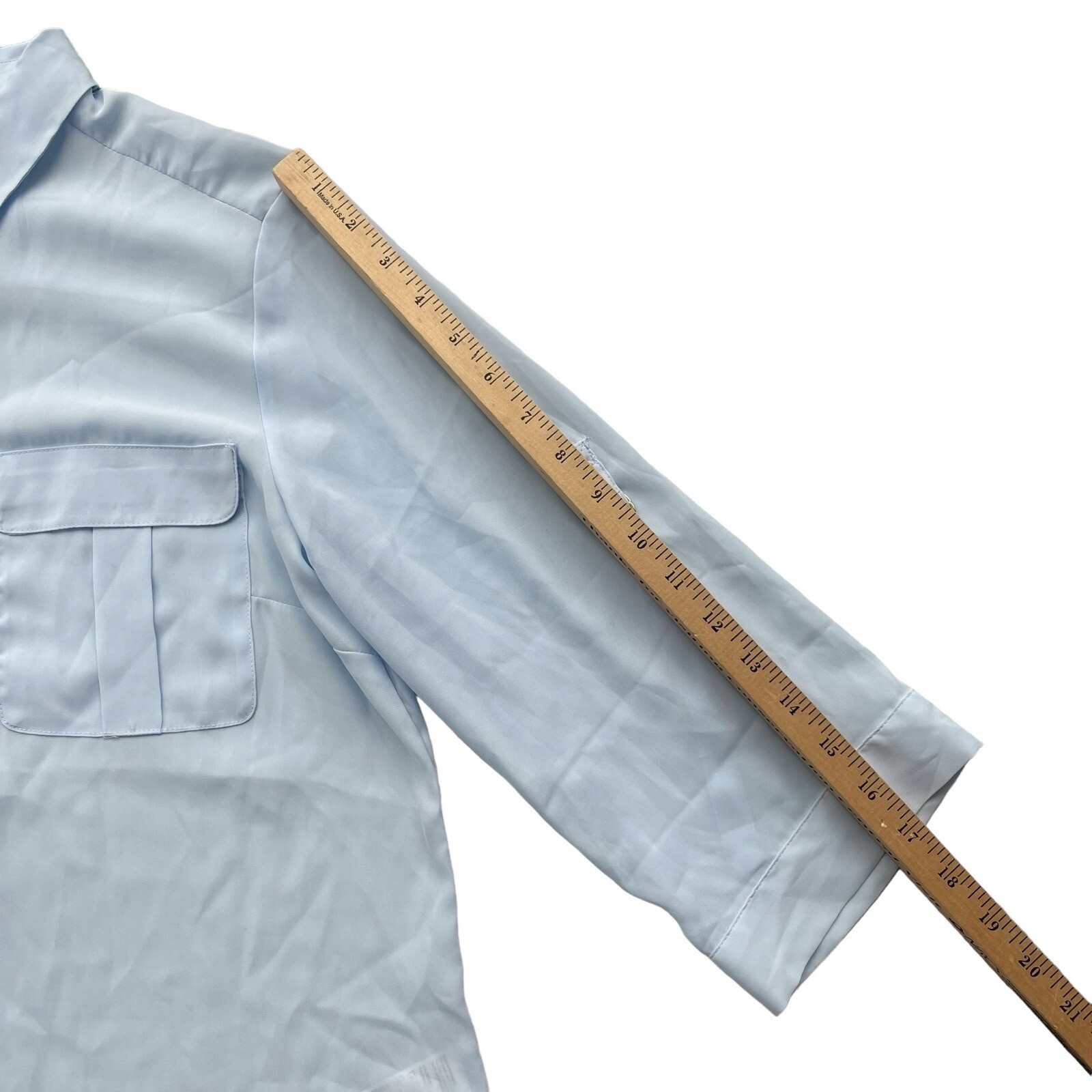 H&M Women’s Sz 12 Light Blue 3/4 Roll Tab Sleeves Lightweight Button Front Shirt