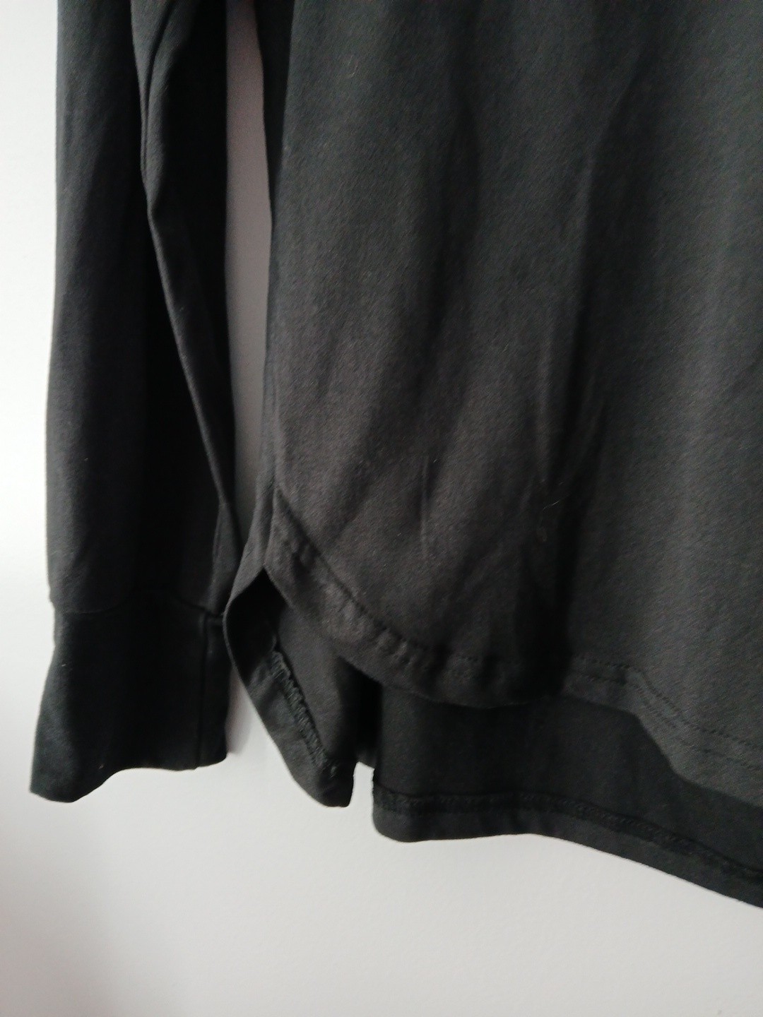 Women’s Aeropostle Sport Size Large Black Logo Long Sleeve Shirt
