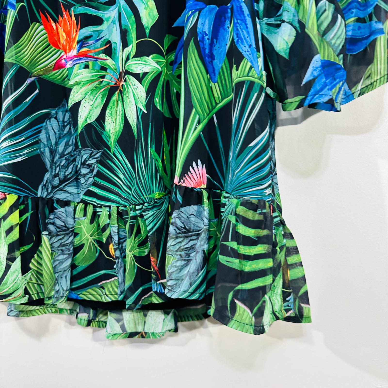 Virtuelle Blouse Top 14 Black Green Blue Birds Tropical Print Bell Sleeve Ruffle