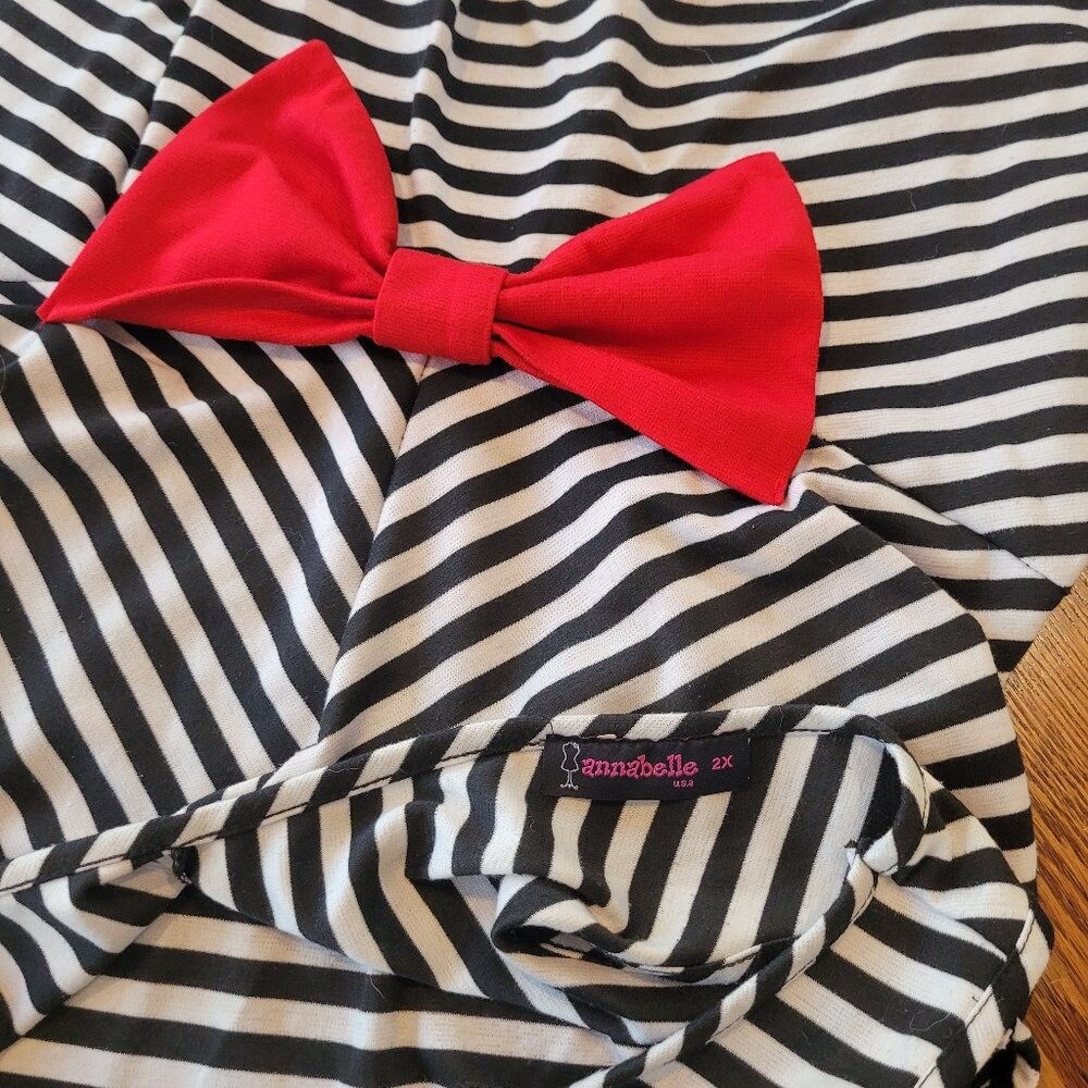 Annabelle Top – Cute red bow on back, flattering fit 2x