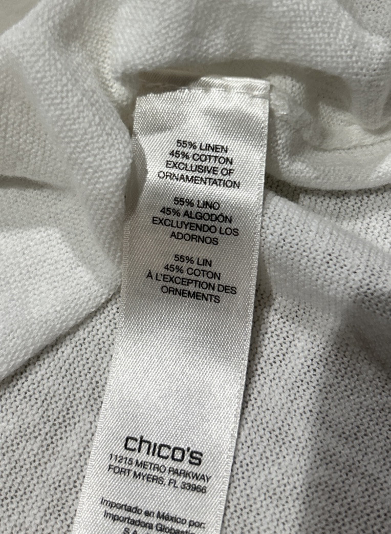 CHICO’S size 0 Small TOP Lightweight Sweater Asymmetrical Hem Crochet Detai B25