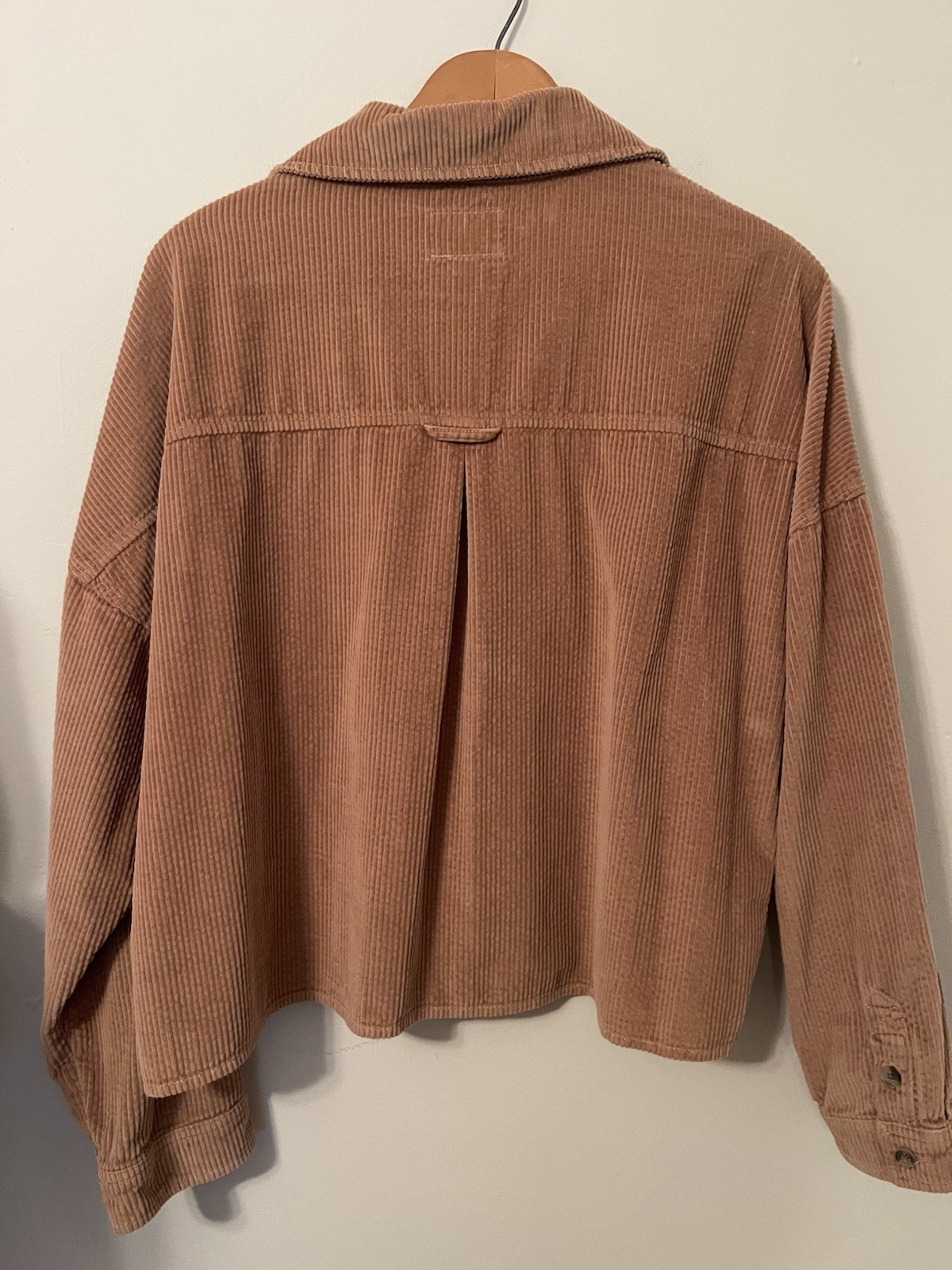 American Eagle Corduroy Cropped Button Up Shirt Jacket Shacket Brown TanLarge L