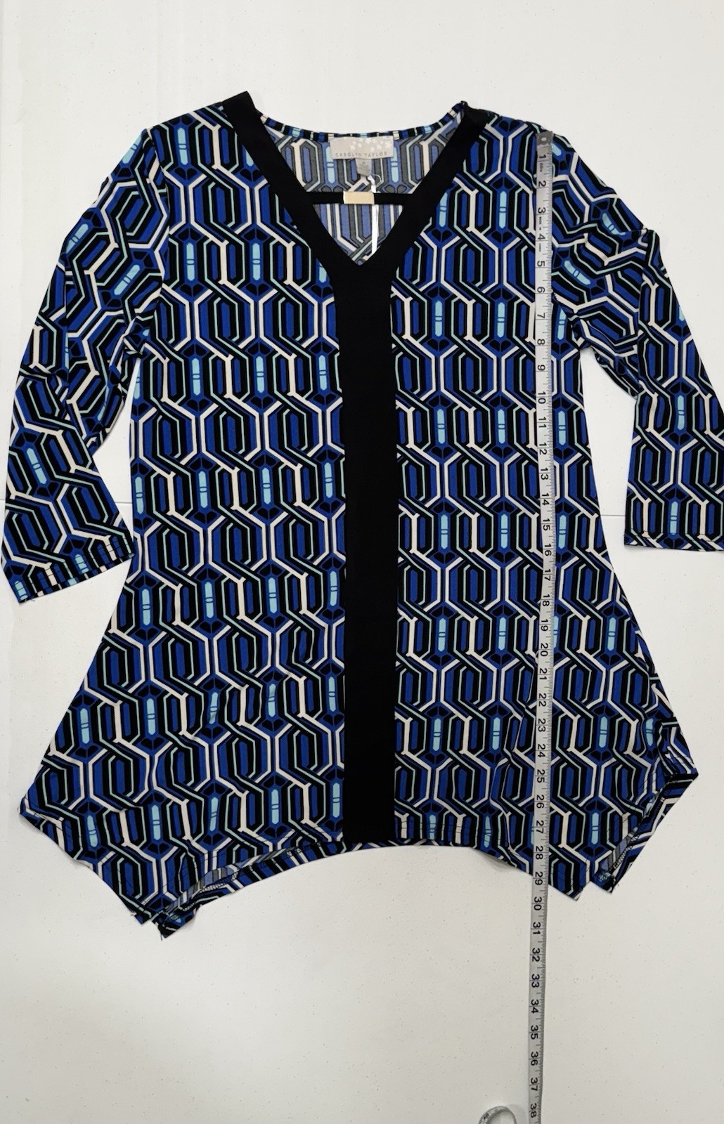 Carolyn Taylor Women’s Black & Blue Geometric Print 3/4 Sleeve Stretch Blouse M