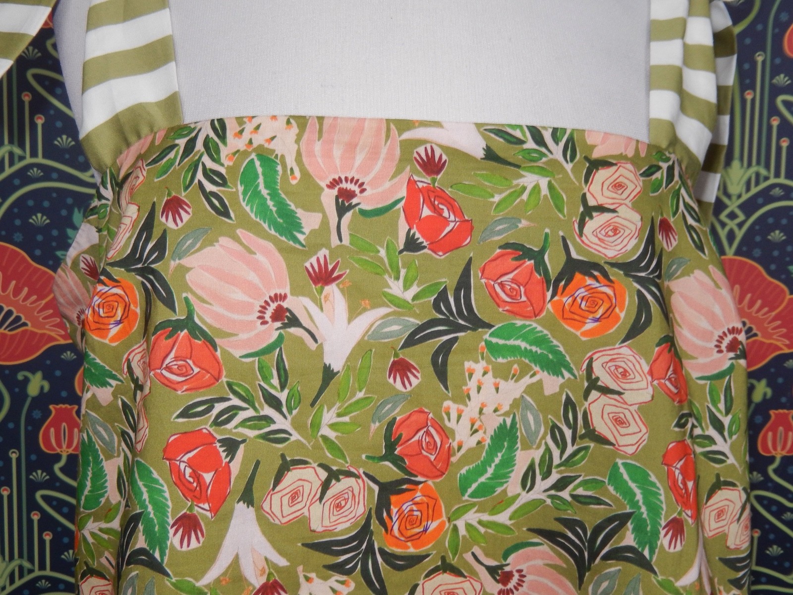 Buru Pillar Sage Green Floral Tank Top New XL