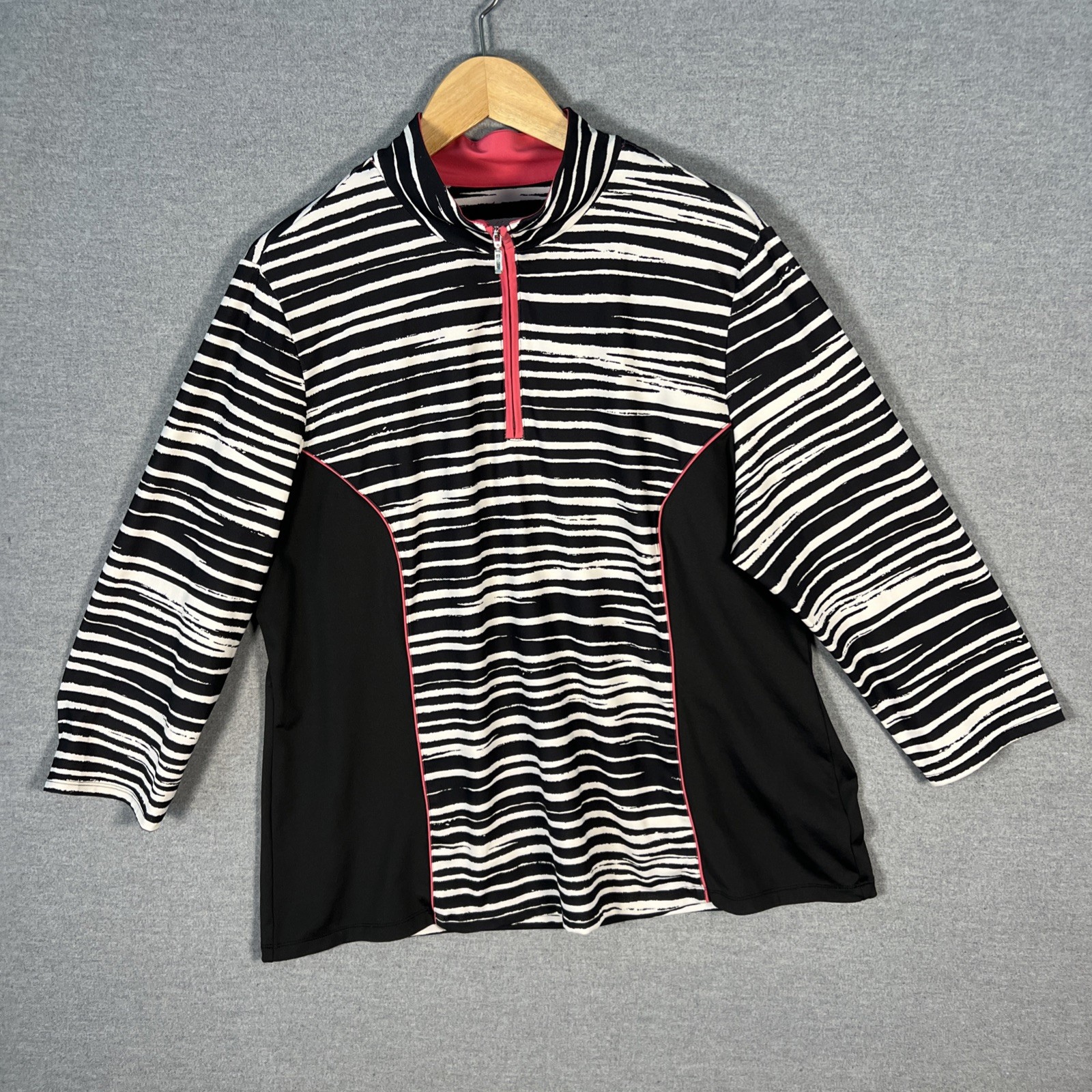 Ruby Rd. Black & White Brushstroke-Stripe 1/3 Zip Top Size XL Hot Pink Trim