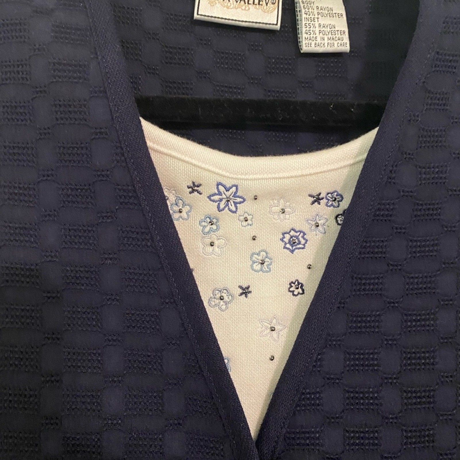 NWT Coastal Grandma Quilted Blue Vest Attached Embroidered Top MOP Buttons Med