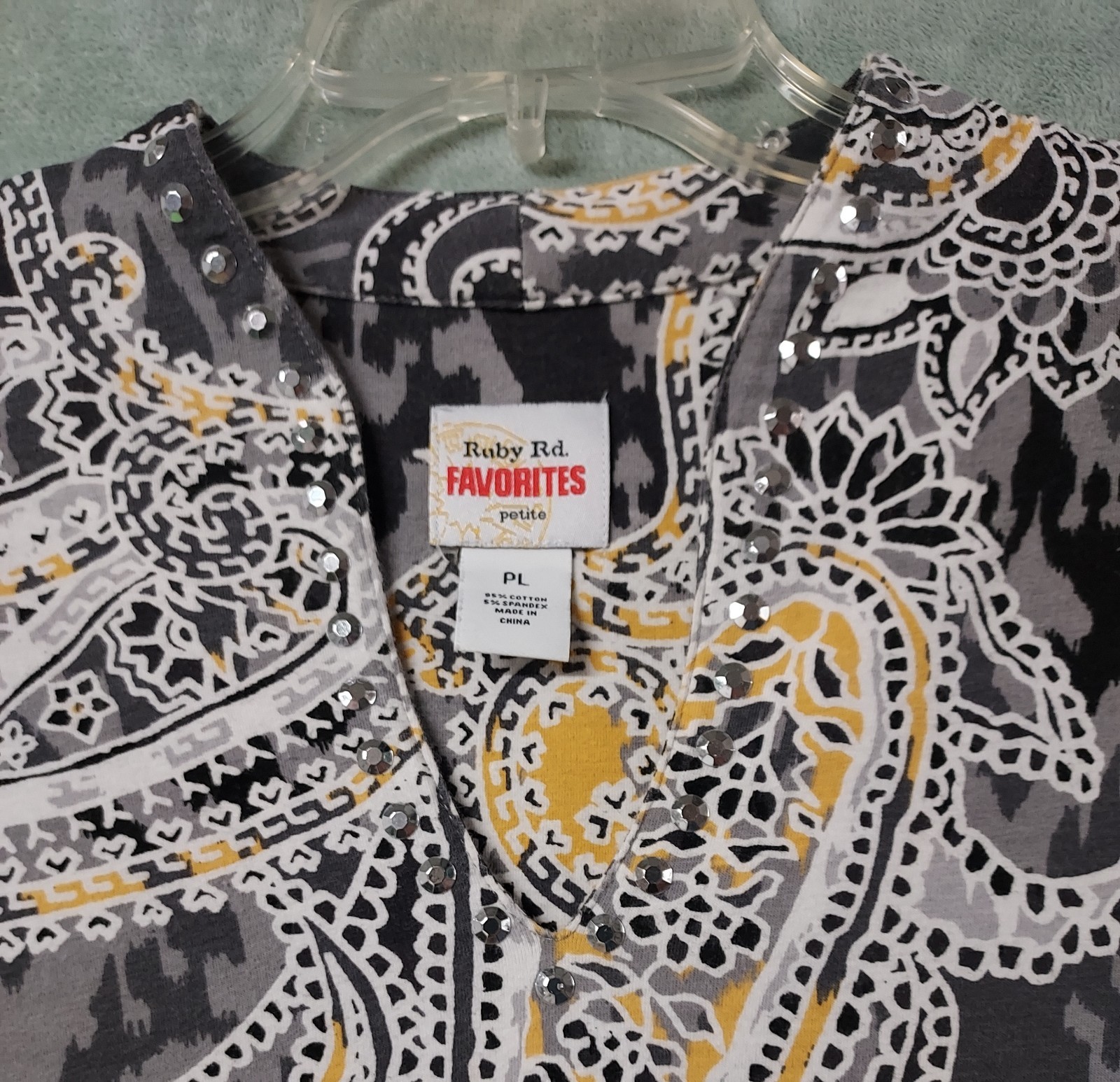 Ruby Rd. Favorites Sz PL Black, Gray, Gold & White Jeweled V-Neck 3/4 Sleeve Top