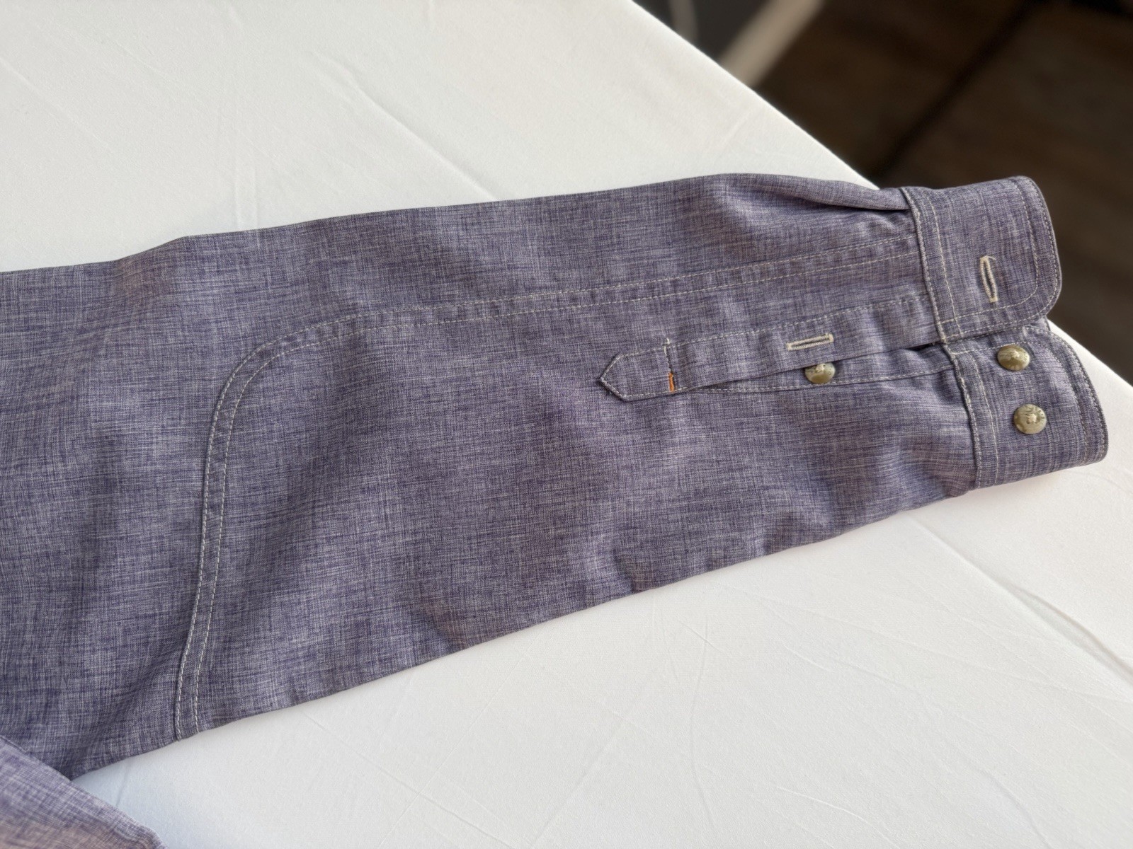 Orvis Women’s Tech Chambray Long-Sleeve Work Shirt. Size Large. Active ,Work