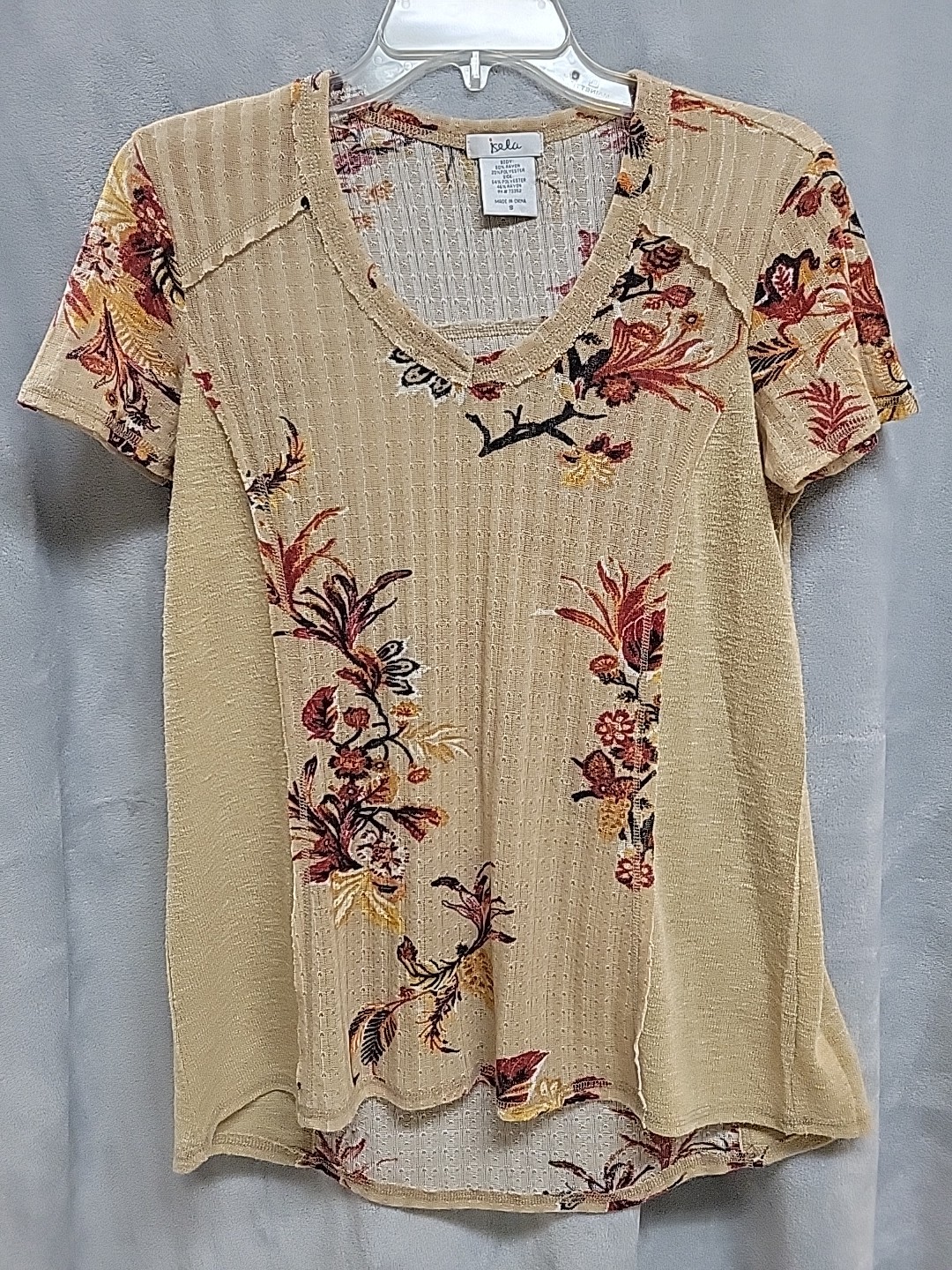 Isela Top Short Sleeve Brown Floral Design Size S Fall colors