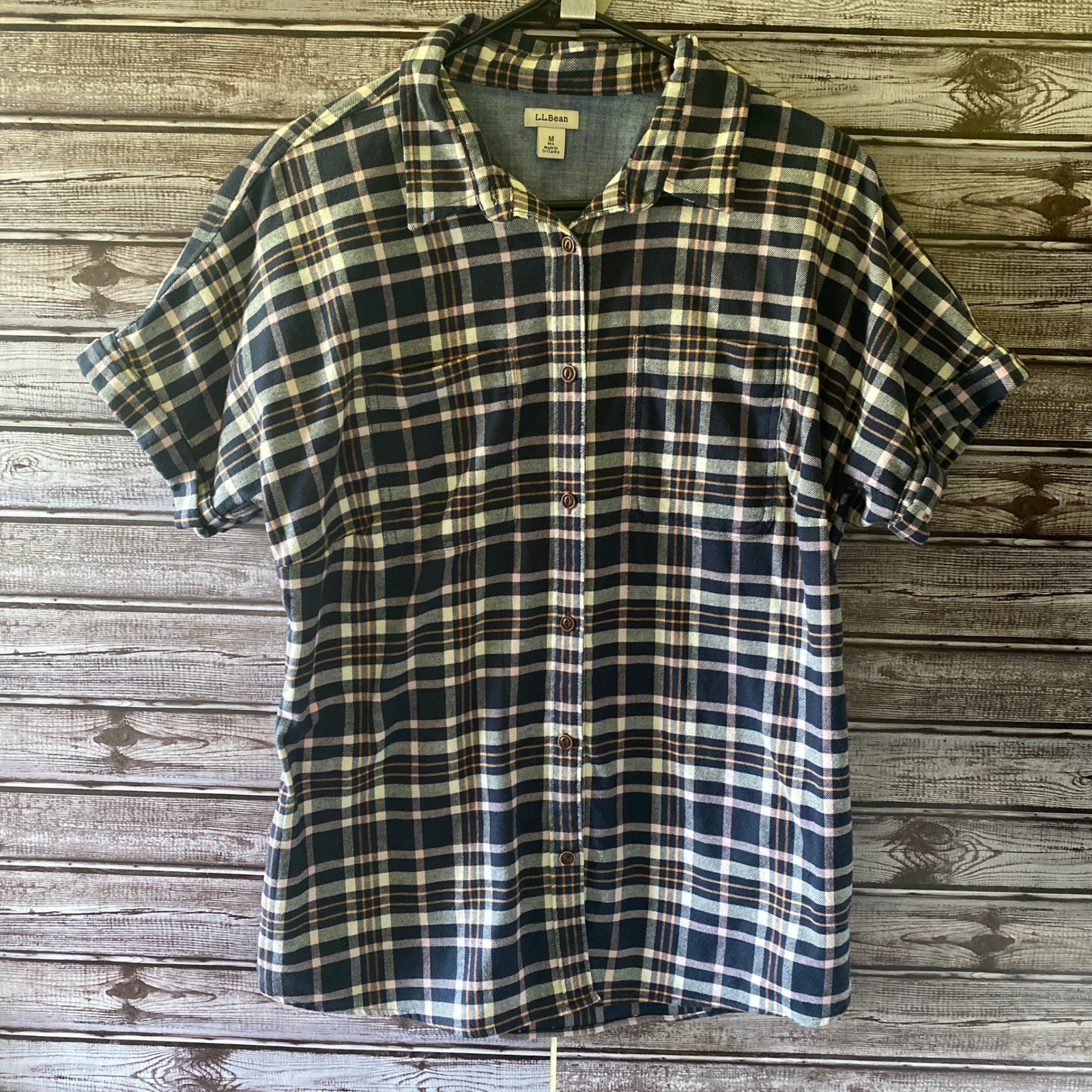 LL Bean Women’s Short-Sleeved Button-Down Top Size M Blue Plaid Logo