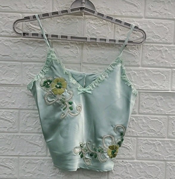 New Finesse Lila Green Embellished Satin Cami Top Size XS
