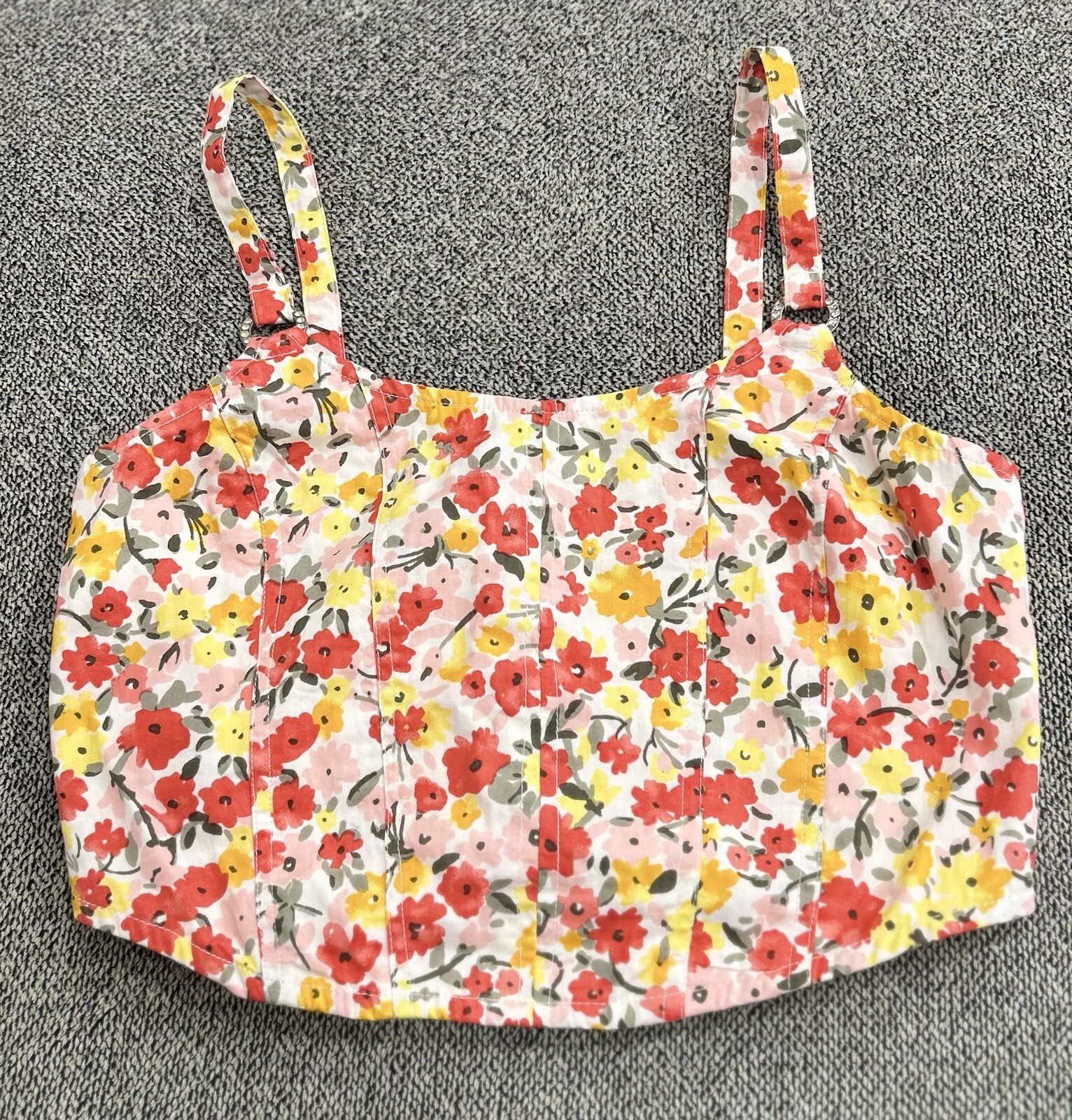 DEREK HEART Women’s Crop Top Pullover Sleeveless Medium Floral Stretch Cute NWT