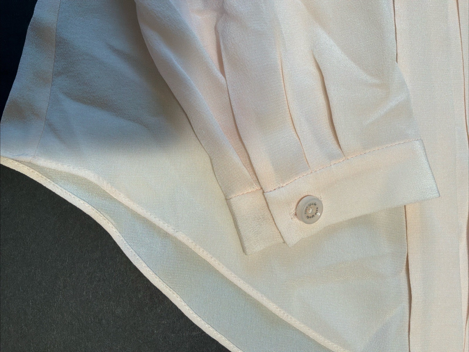 NWT $258 KATE SPADE Pale Pink 100% Silk, Tie Neck-Front Pleat Shirt Size XS