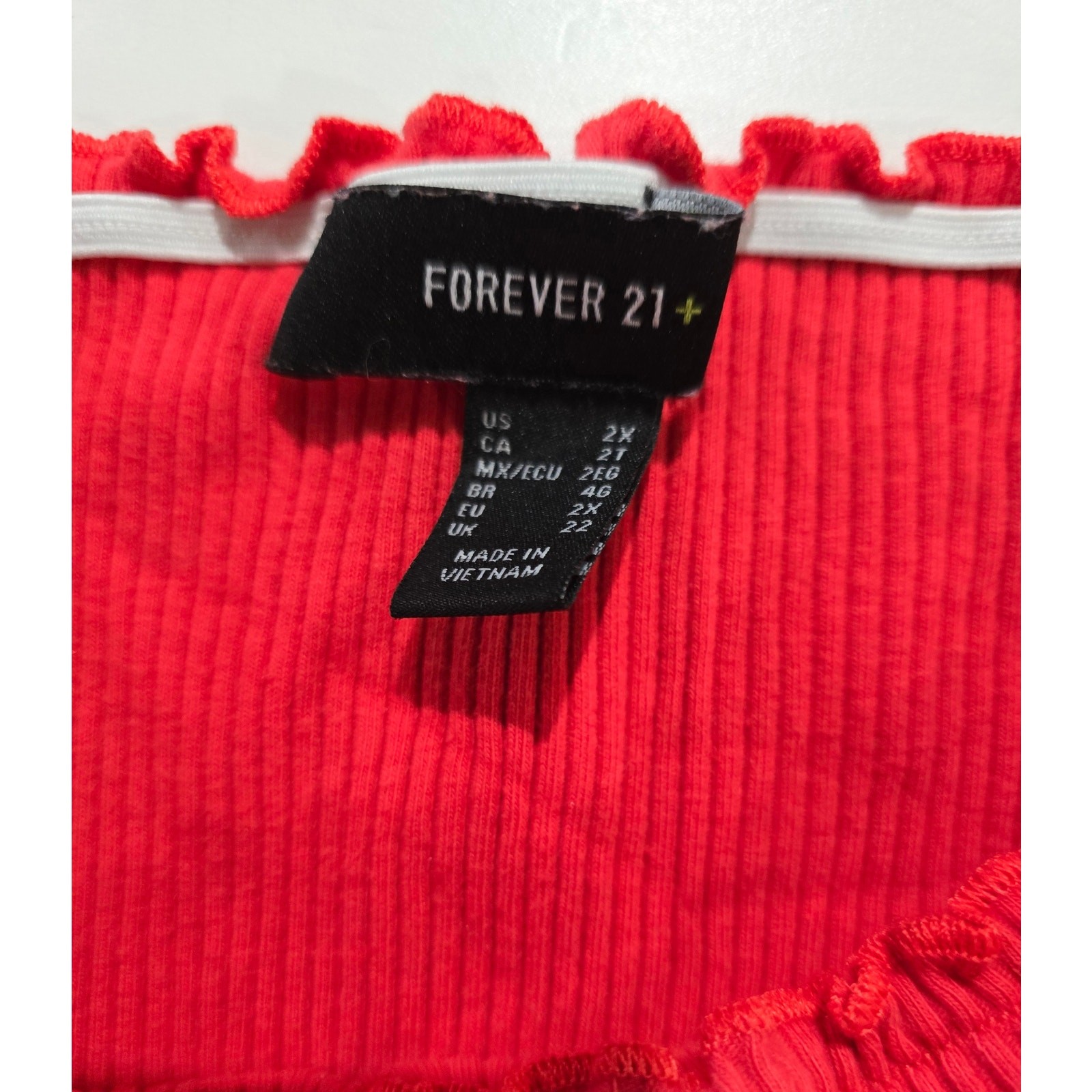Forever 21 + women’s Plus Size red Ribbed off the shoulder bodycon Cropped top