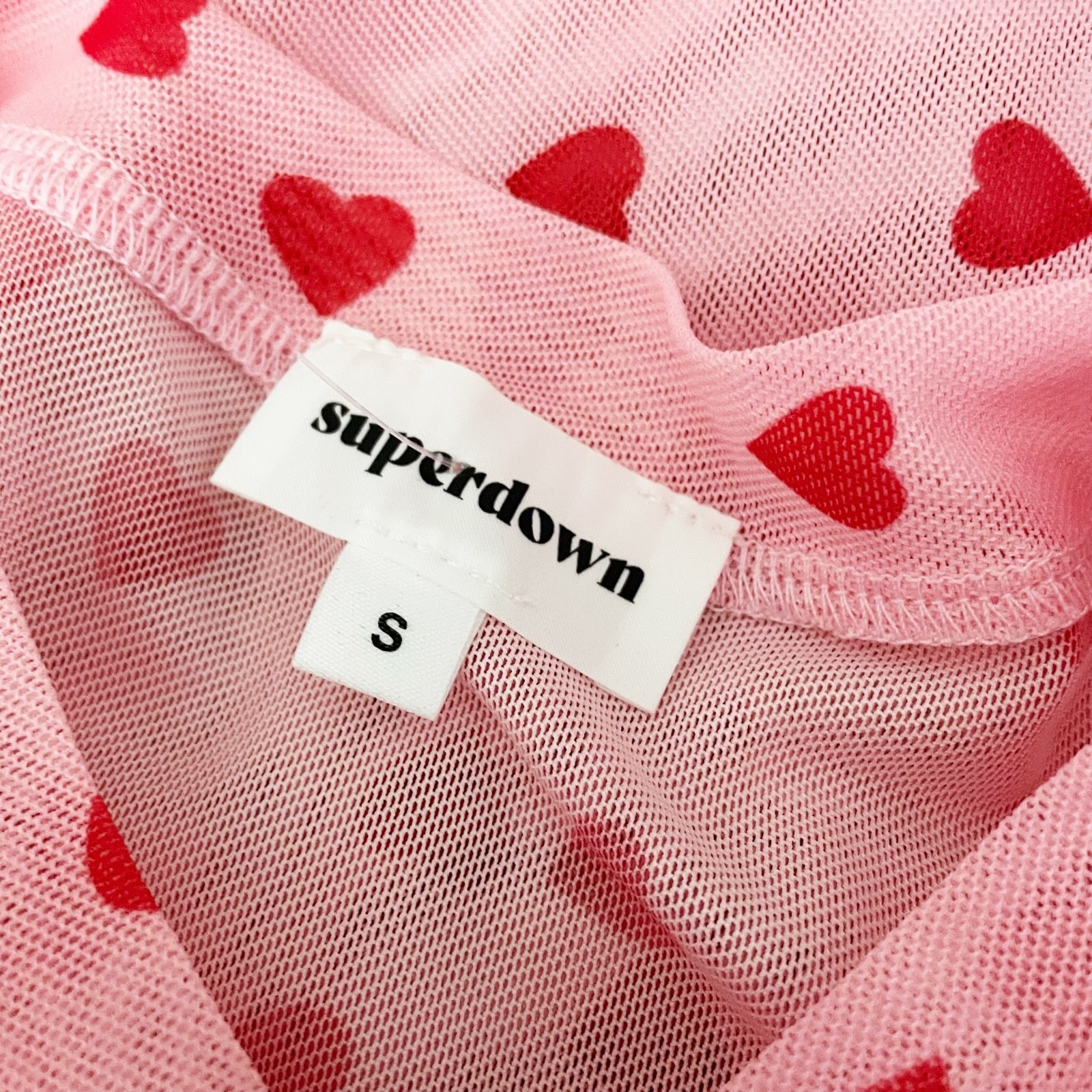Superdown Tania Semi Sheer Mesh Cropped Short Sleeve Pink Heart Print Shirt S