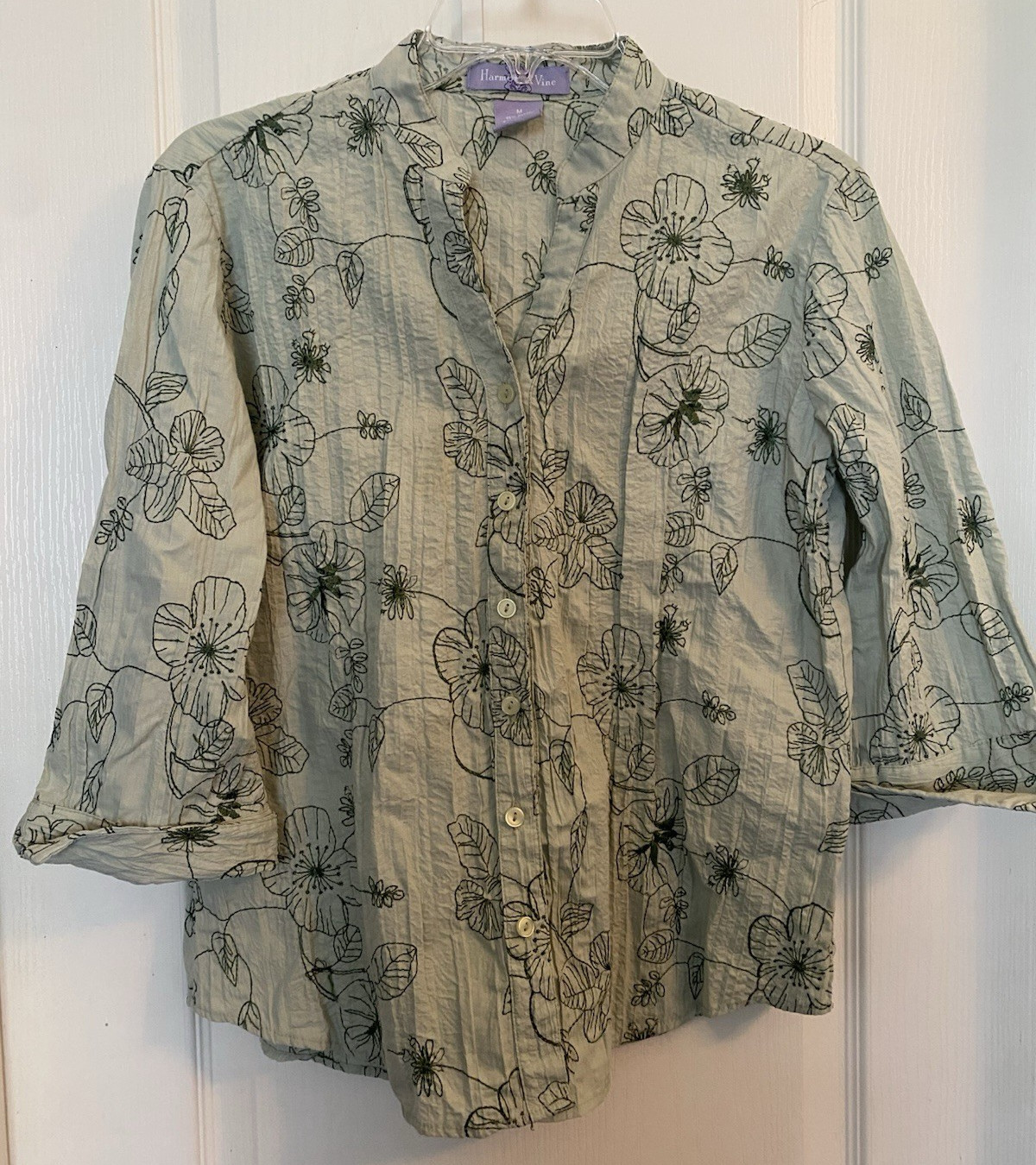 Harmony & Vine Sage Green Floral Embroidered Button Shirt 3/4 Sleeve Size Med