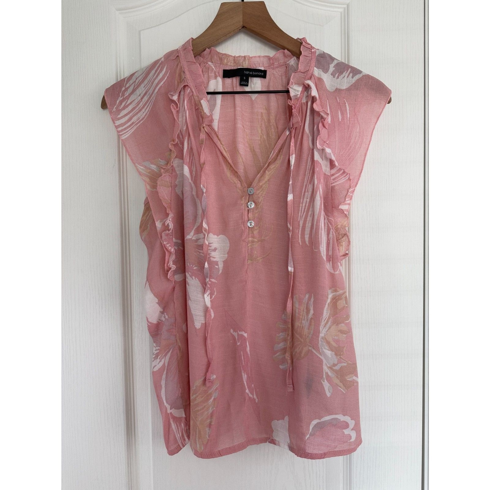 Harve Benard Women’s Pink Floral Ruffle Blouse Rayon Polyester Blend Size S