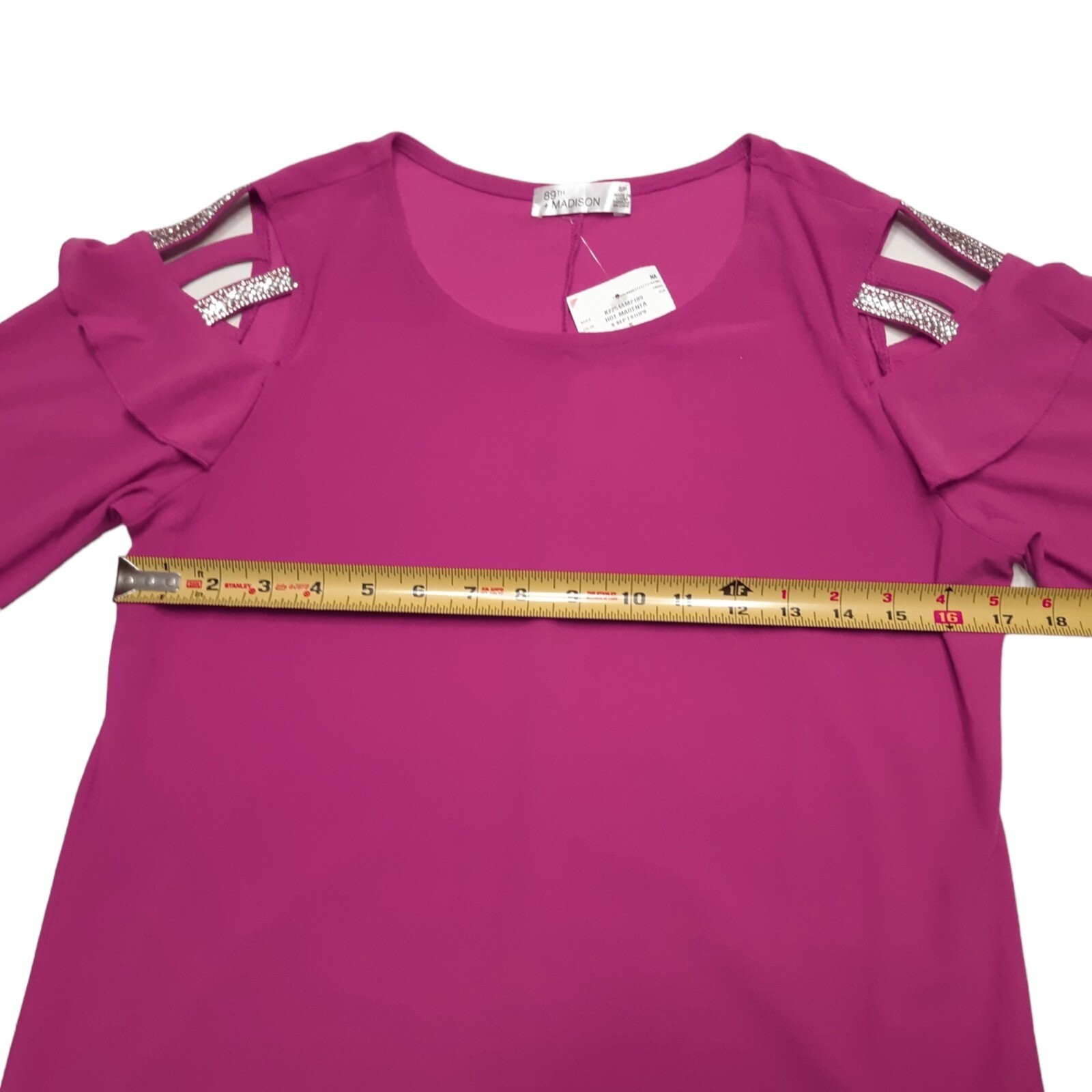 89th Madison Cold Shoulder Blouse Womens Small Hot Magenta Rhinestone Ruffle