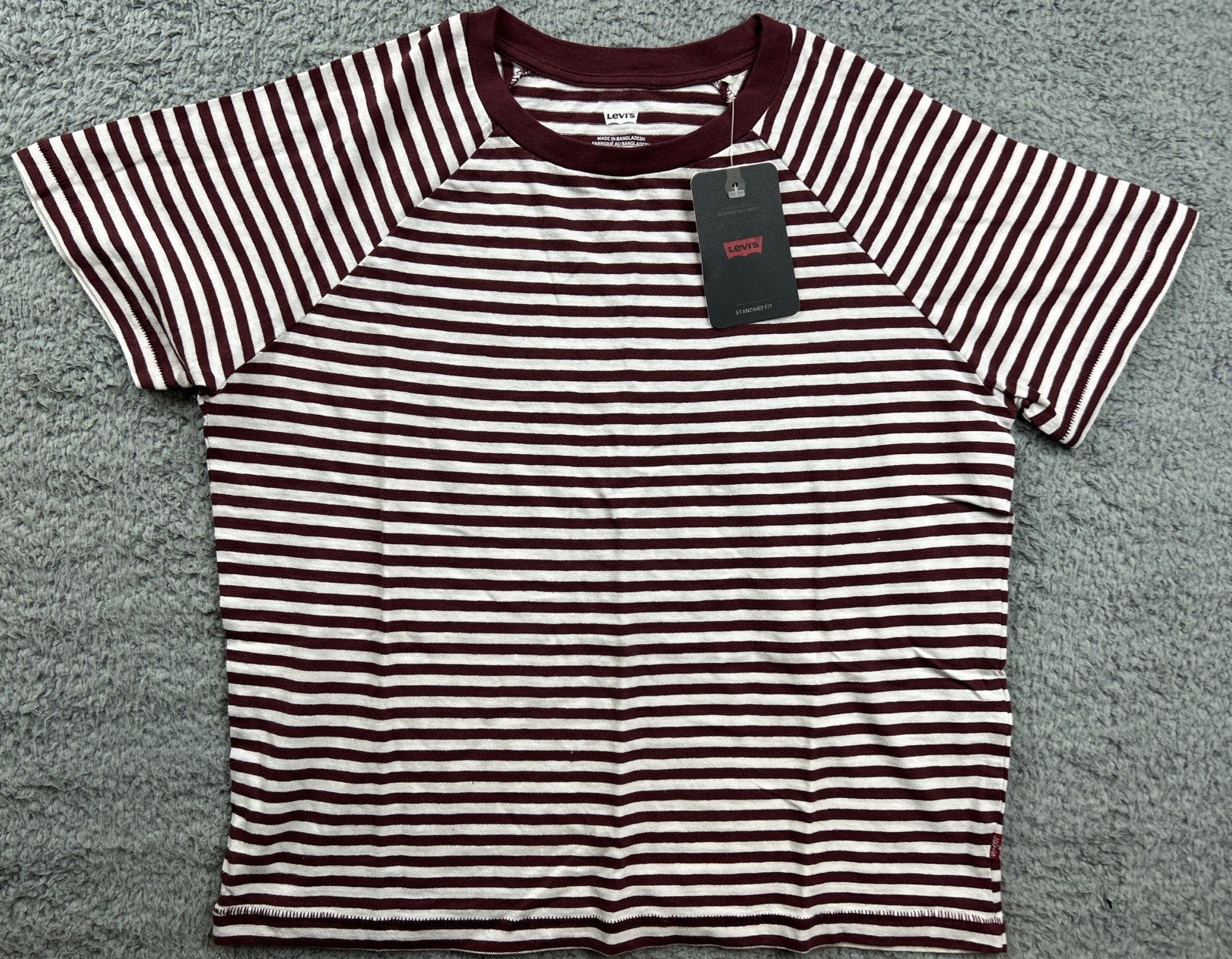 Levi’s Womens Small Red Striped Short Sleeve Game Day T-Shirt Tee Crewneck