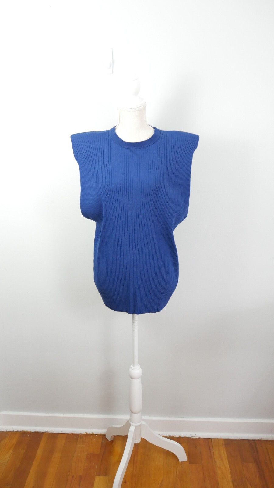 KOTN Power Tank in Marine Ribbed Knit with Shoulder Pads Small
