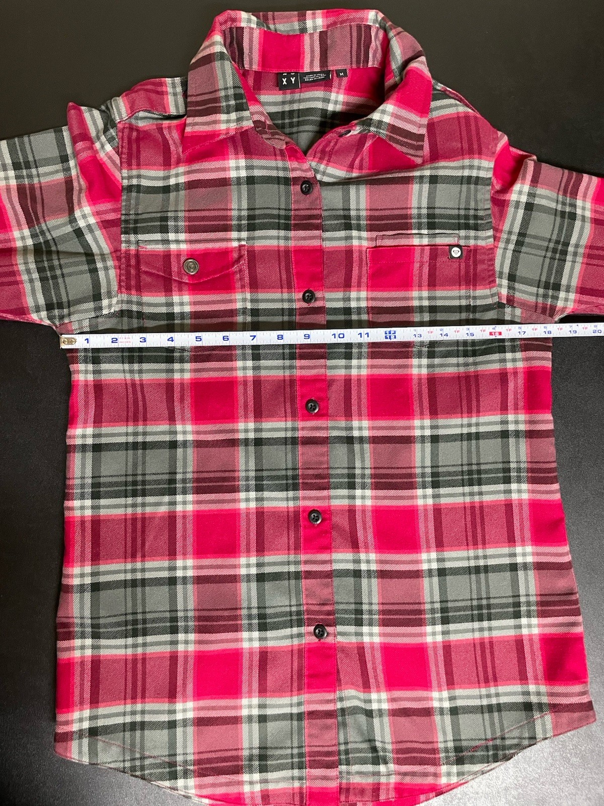 Roxy Flannel Shirt Womens M Red Gray Plaid Long Sleeve Button Up Pockets Collar