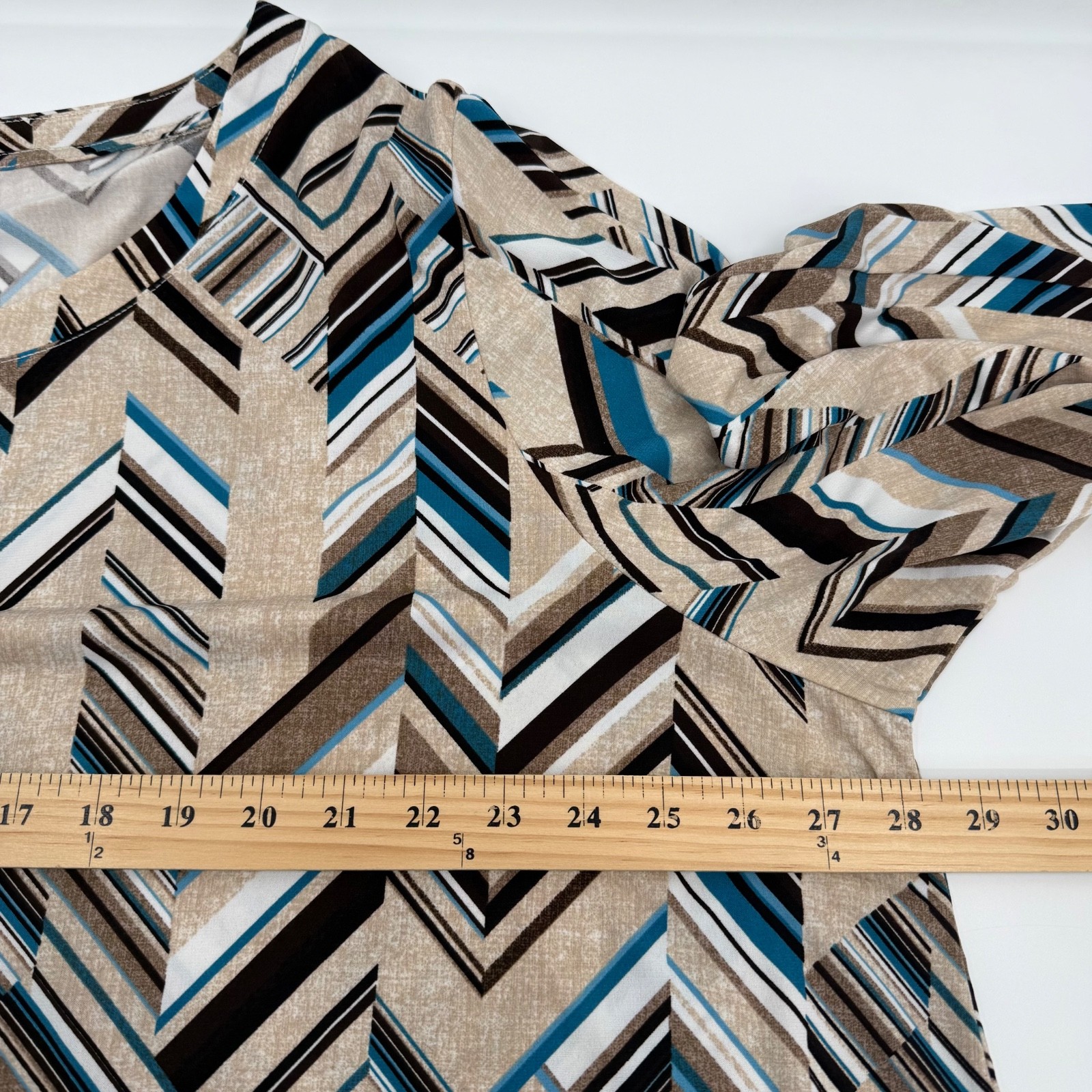 Any Wear By Catherines Top Women 3X Beige Stretch 3/4 Sleeves Tunic Aztec Casual