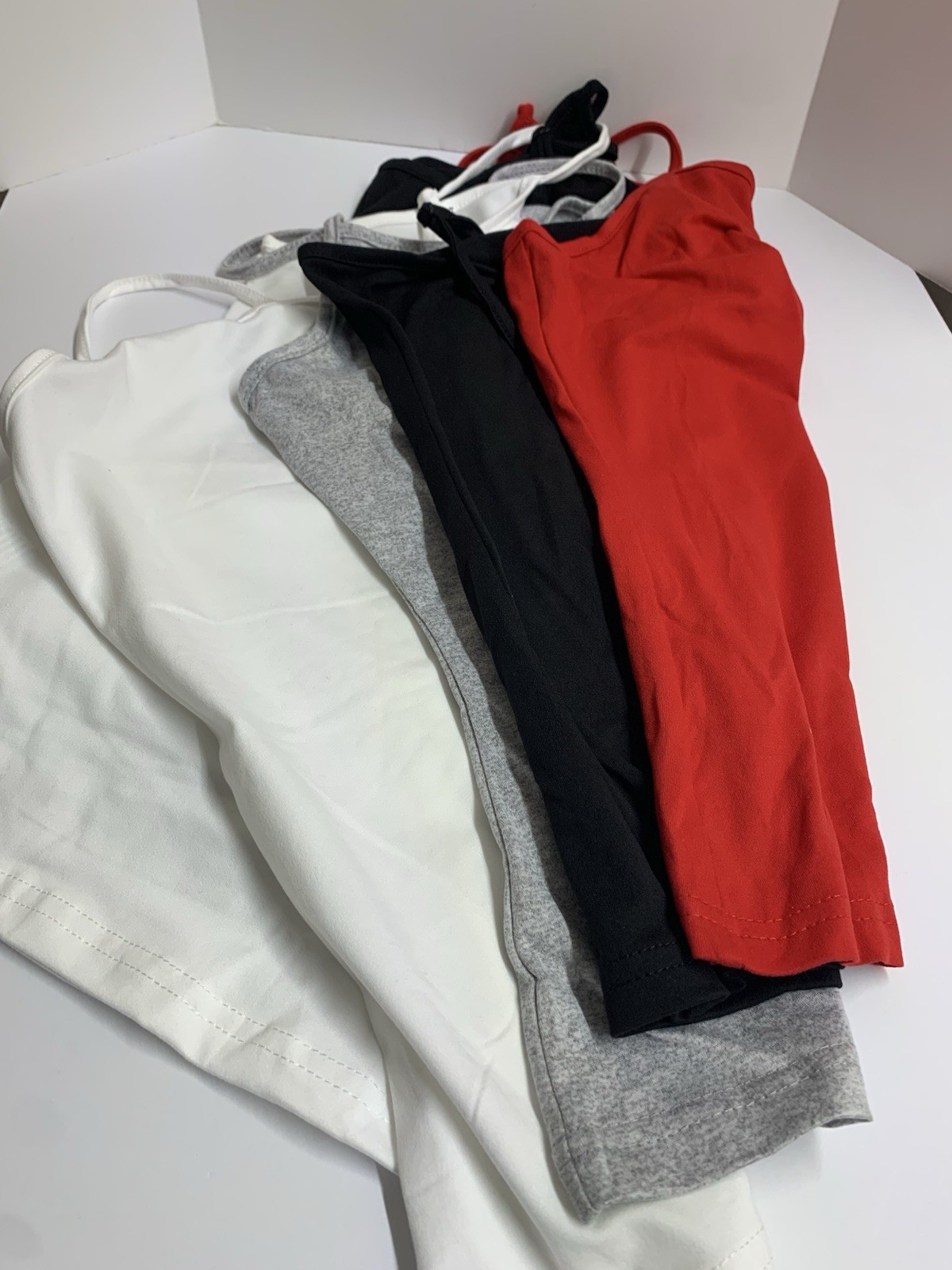 Tank top set of 4 Active Basics New size L black/white/Red And Gray (#26567)