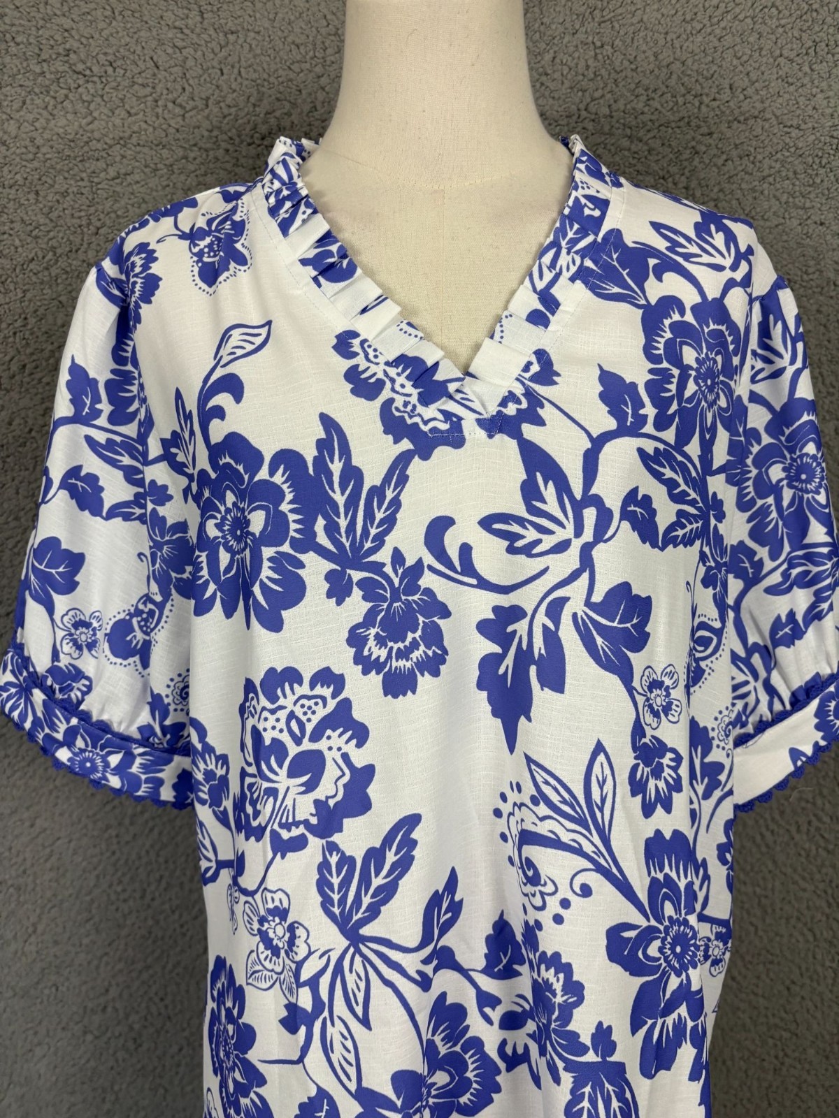 Grace Karin Women’s Floral V-Neck Puff Short Sleeve Blouse XL White & Blue NWT’s