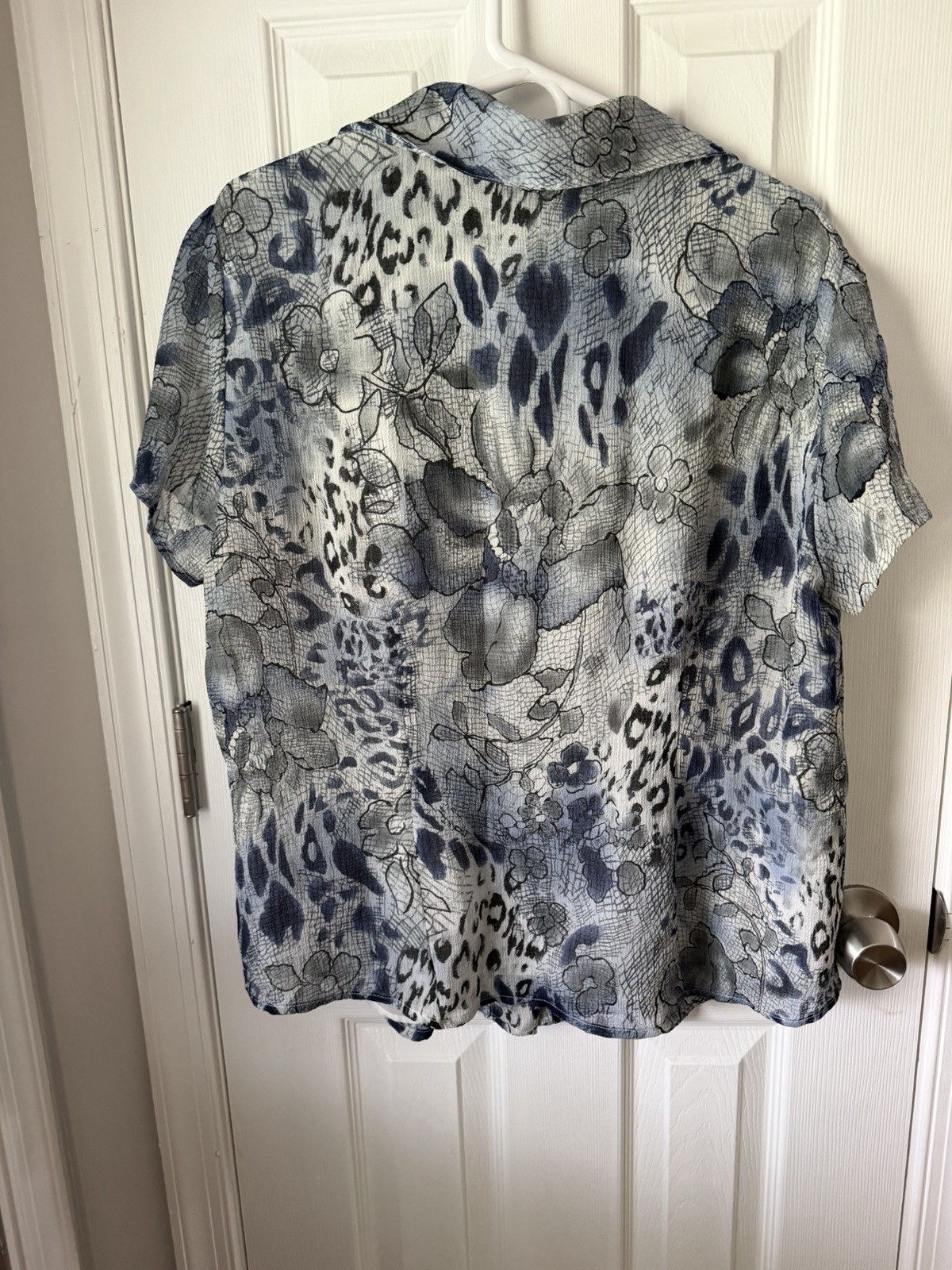 Alfred Dunner Womens 16W Gray Blue Floral Chiffon Collared Button Blouse