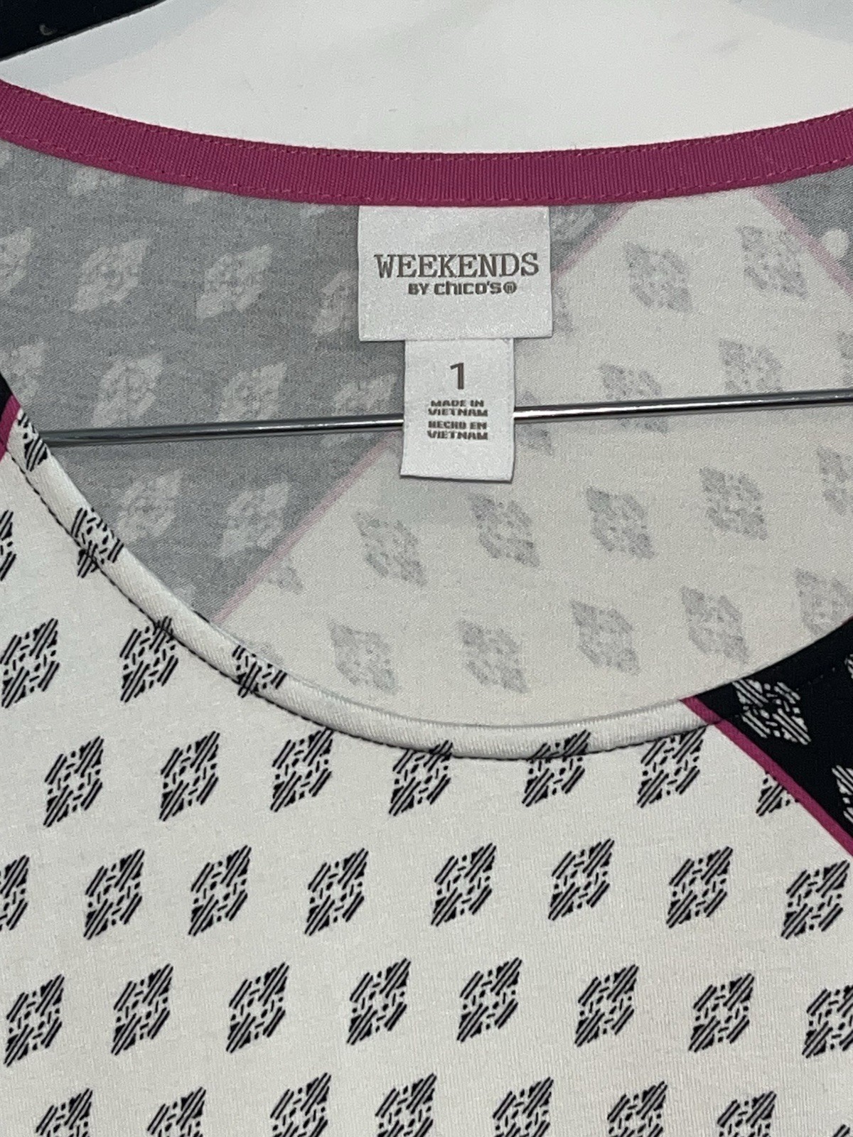 Chico’s Womens M 1 2 Piece Set Pull Up Pants Top Back White Comfort Casual