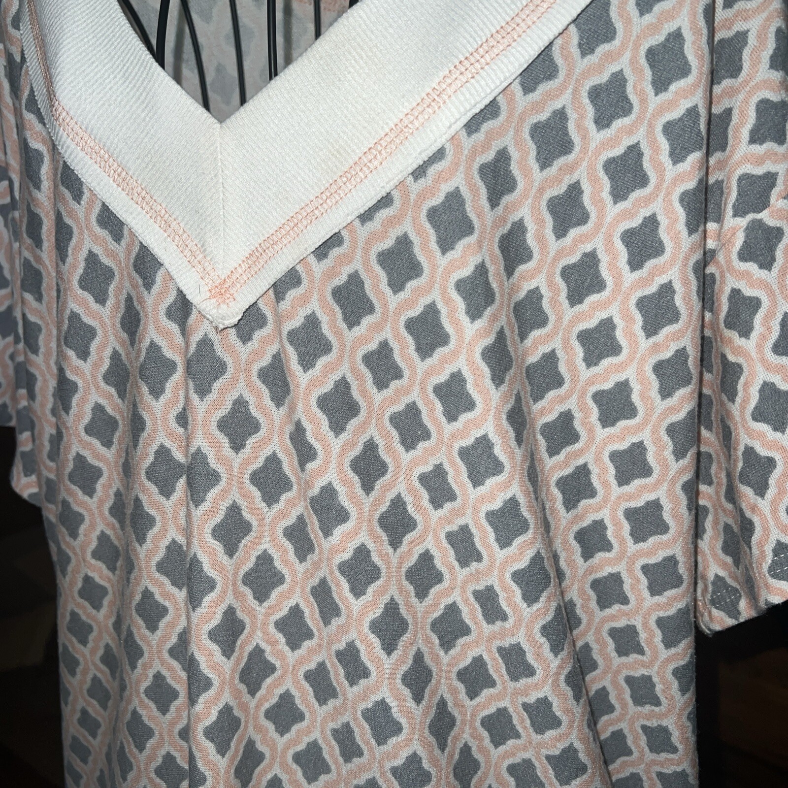 NWOT Honeyme Relaxed Fit Top Short Sleeve Size Large