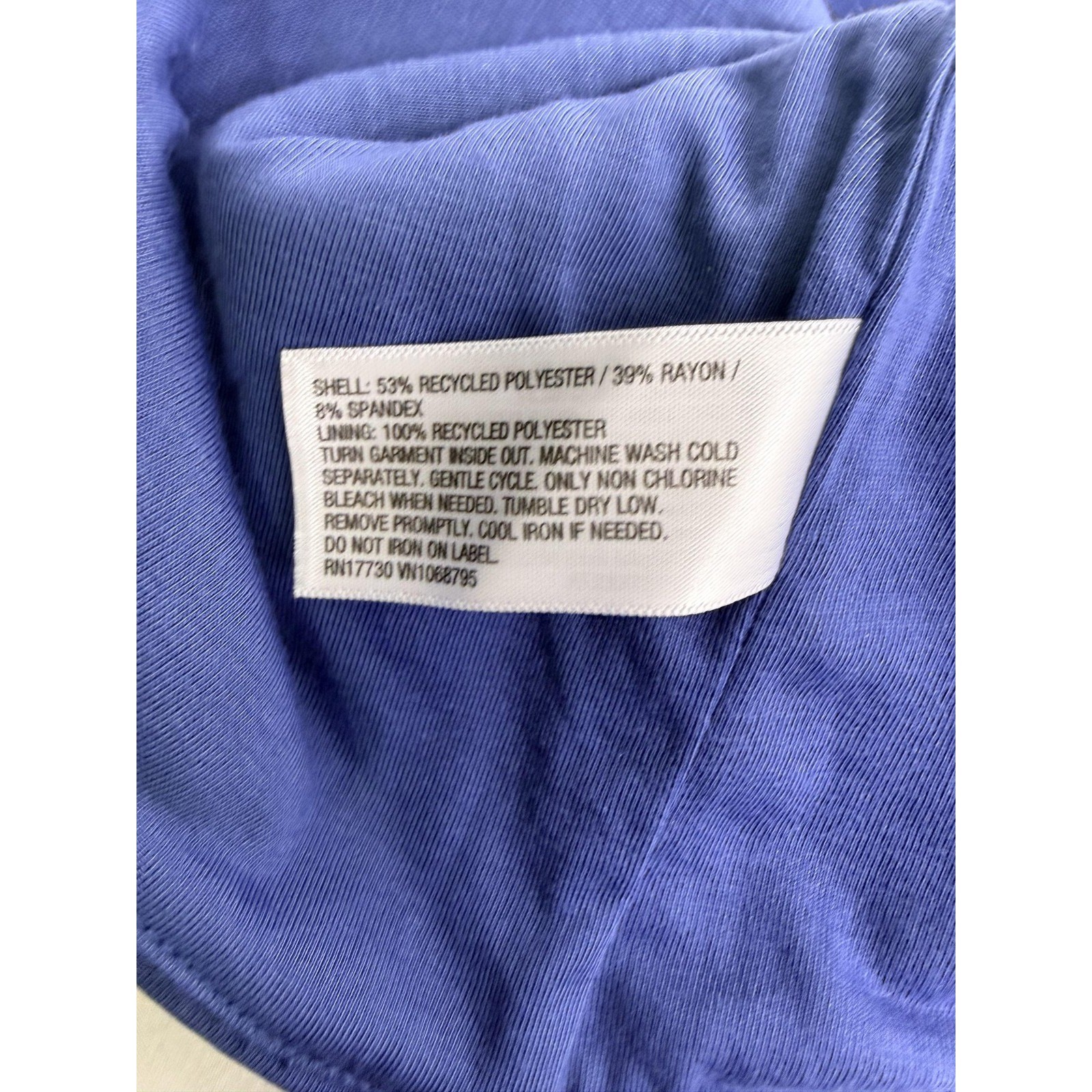 A New Day Tank Top Womens Medium Blue V Neck Sleeveless Stretch Basic NWT