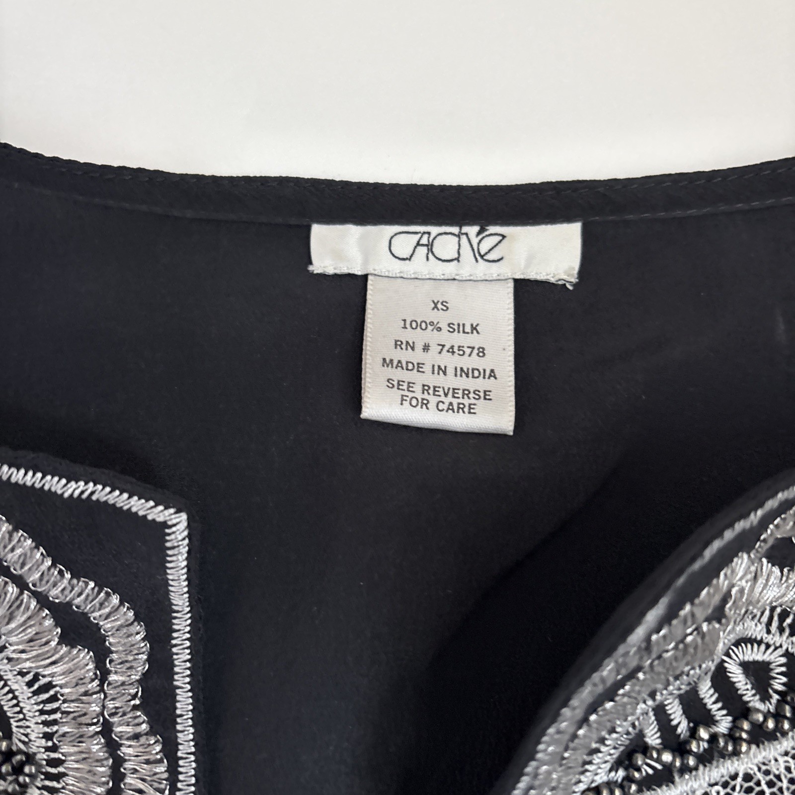 CACHE Black Embroidered Silk Top Size XS PERFECT CONDITION