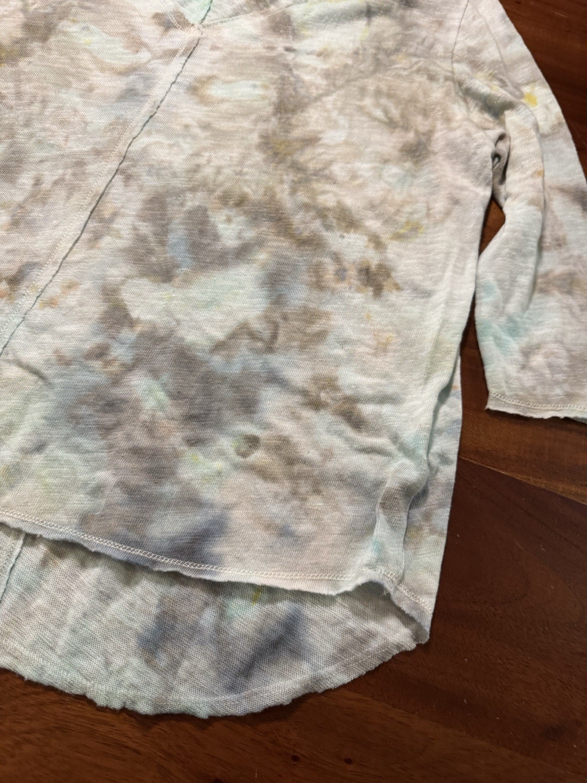 Project Social T Women’s Tie Dye Knit V Neck Boho Shirt Sz Medium