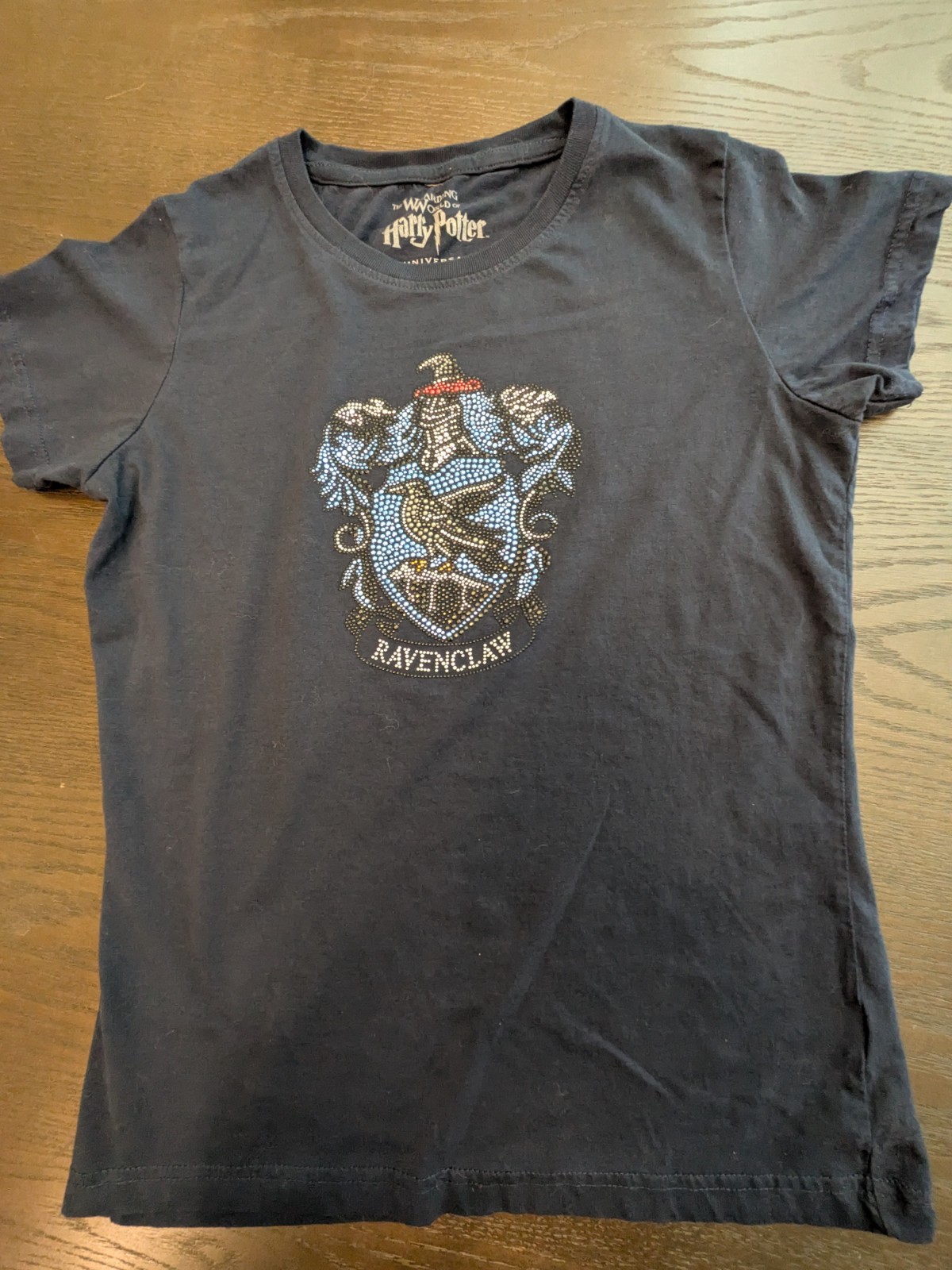 Universal Studios Harry Potter Ravenclaw Rhinestone T-shirt Women’s Medium Navy