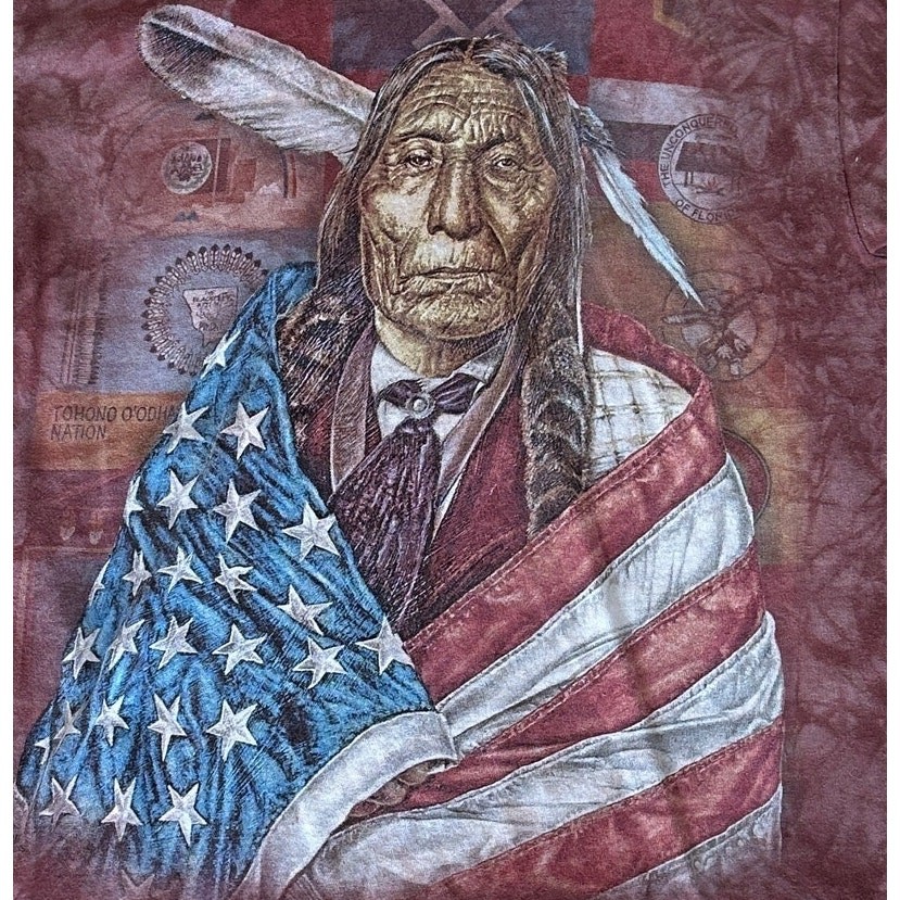 The Mountain Native American Chief T-shirt MEDIUM Tie Dye US Flag Burgundy Rare