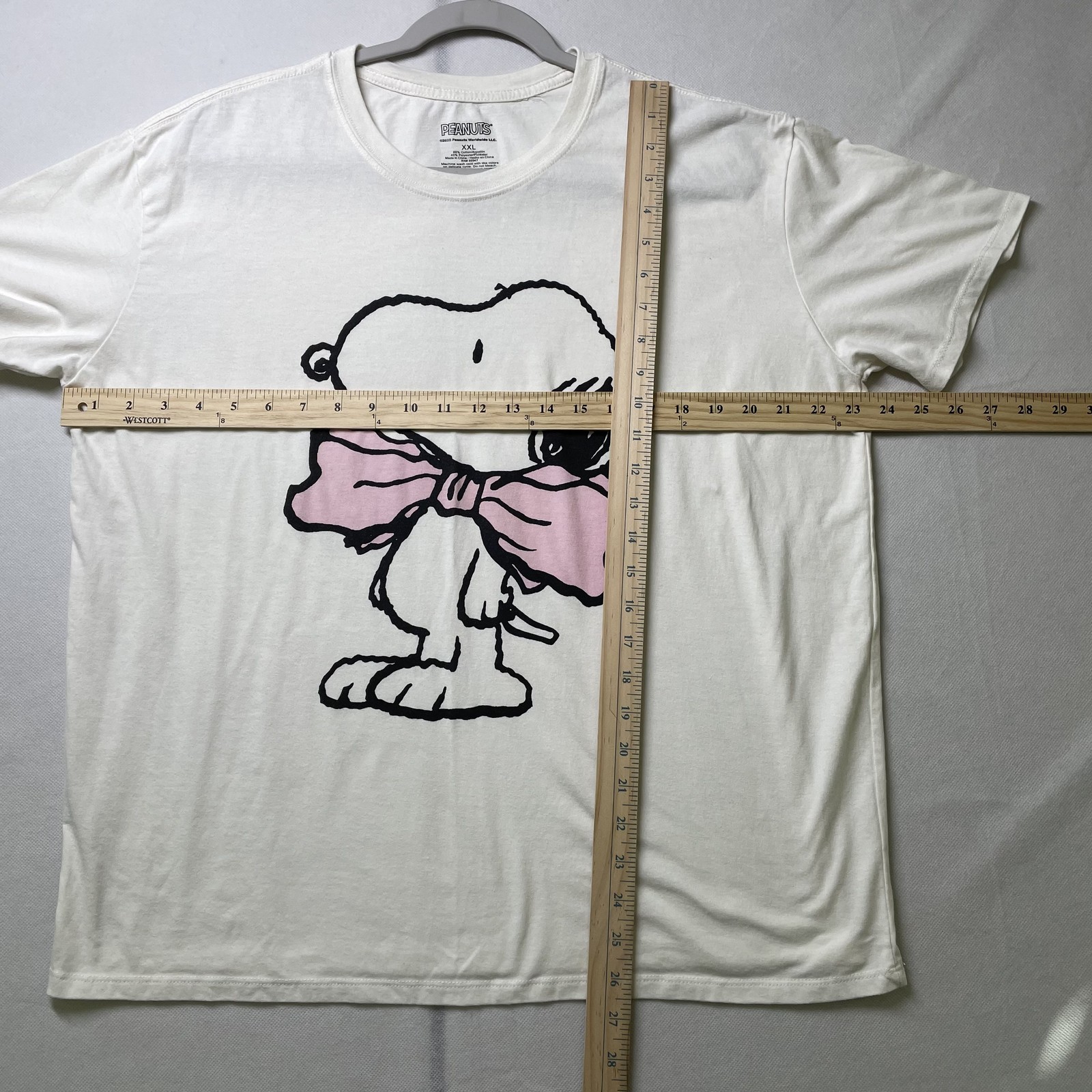Peanuts Snoopy Graphic T-Shirt Short Sleeve Ivory Pink Size XXL -C
