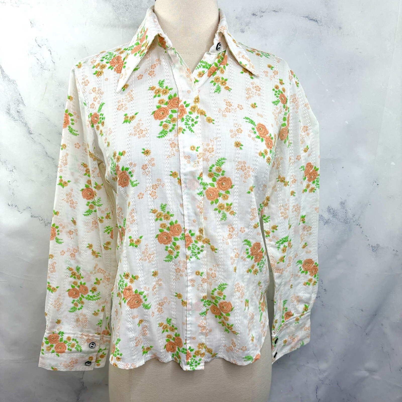 Vintage 70s Blouse MOD button up S retro Flower Power Kitschy Shirt Hong Kong