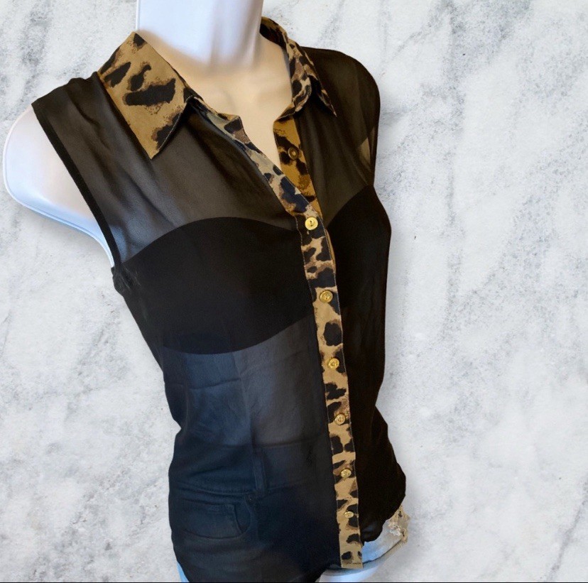 Edge Sheer Chiffon Collared Button-Up Blouse, M, Black/Beige Leopard Trim