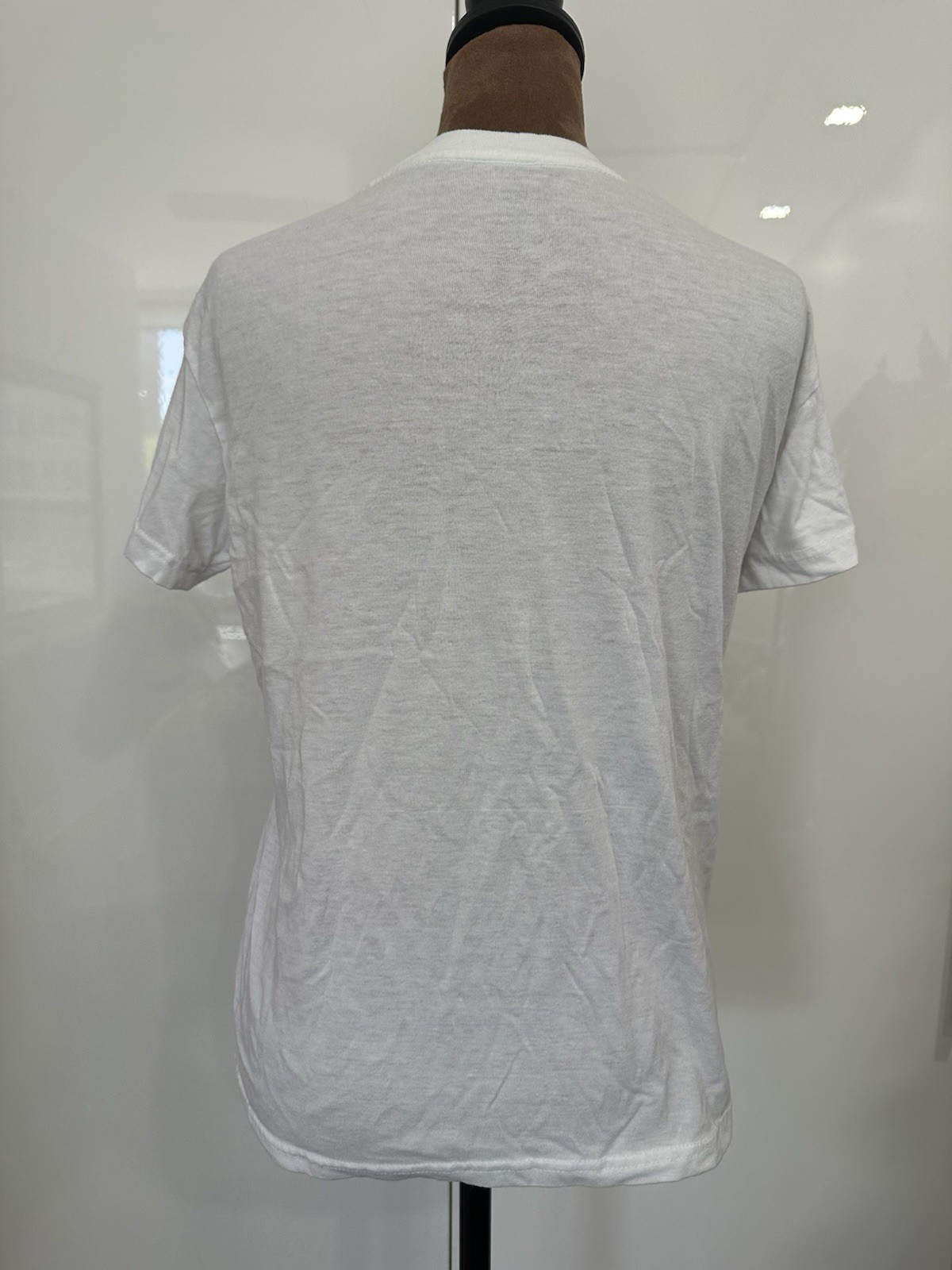 White Graphic T-Shirt Boracay Philippines Island Paradise Women’s Size Small