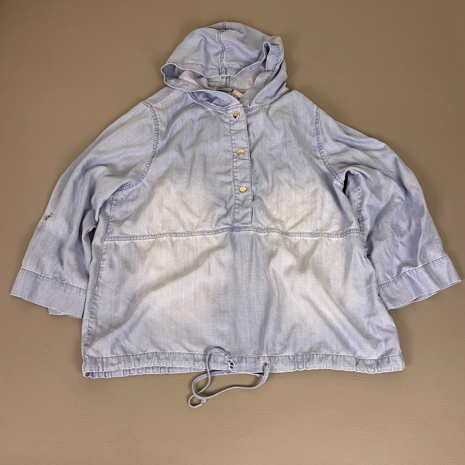 Chicos Anorak Jacket Zenergy Size 2 US L Blue Chambray Lyocell Hooded Pullover