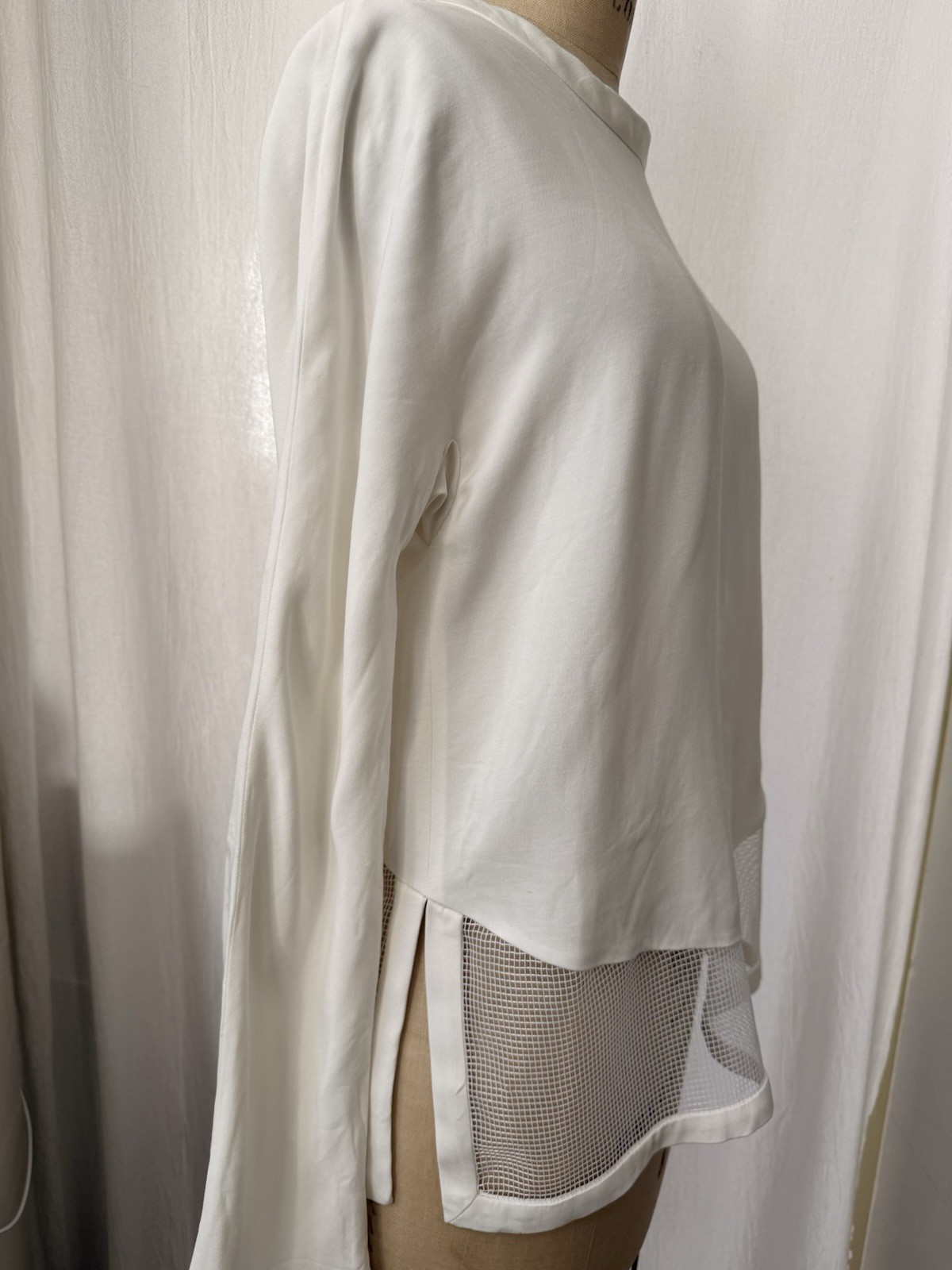Edun x Barneys, Mesh Border, Long Sleeve Crepe Knit Top, sz 6